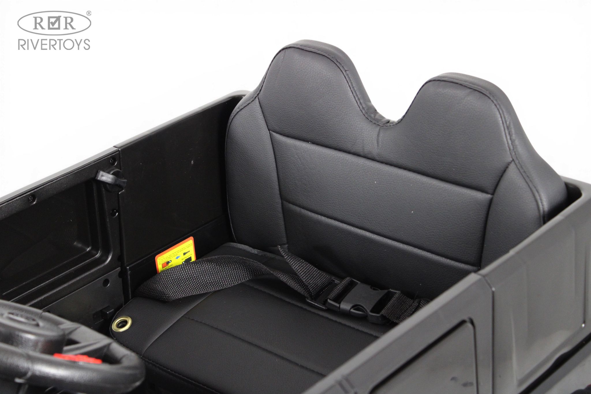 Электромобиль RIVERTOYS Mercedes Z111VO-BLACK С пультом ДУ - фото 9