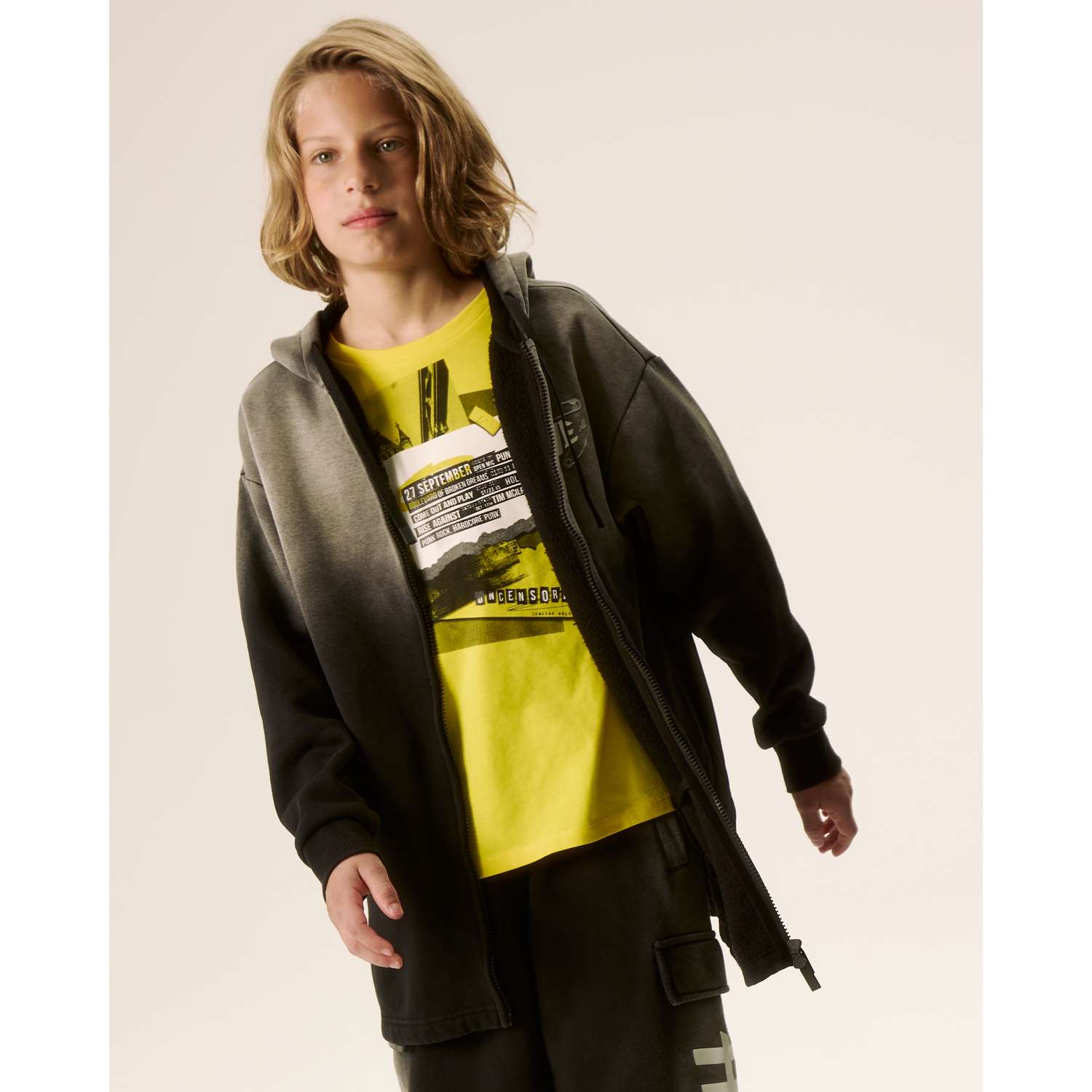 Толстовка Futurino Fashion W25FF-1BJ36tb-99 - фото 1