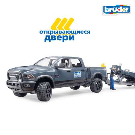 Внедорожник Bruder Ram с автомобилем Roadster 1:16