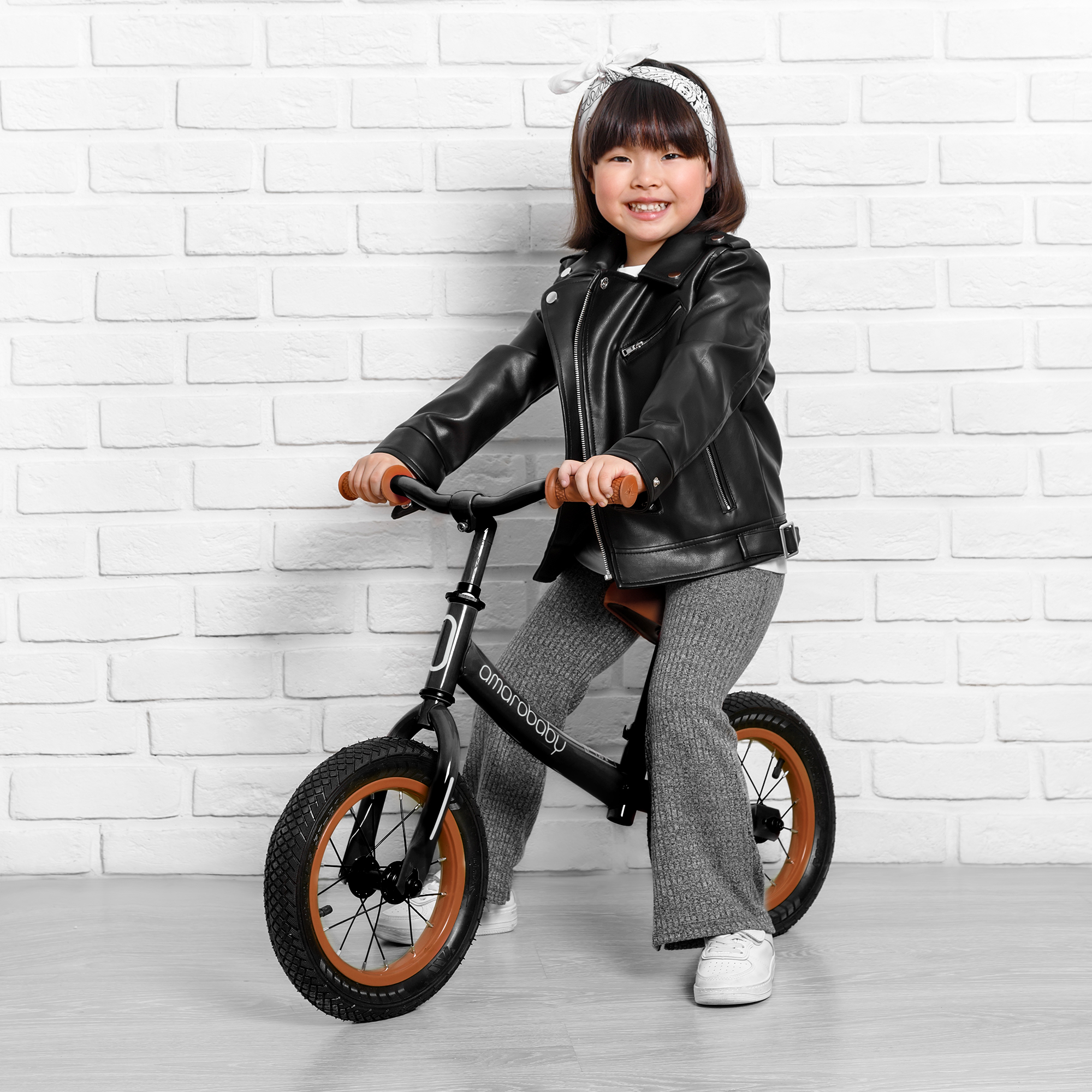 Двухколесный беговел Amarobaby 12 дюймов - фото 6