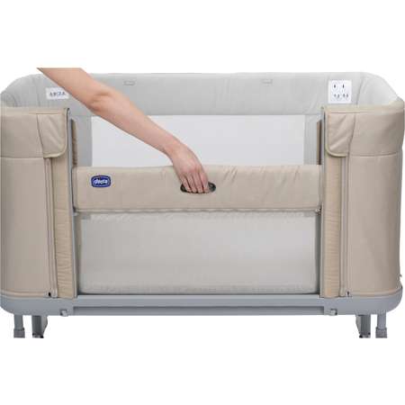 Детская кроватка Chicco прямоугольная, без маятника