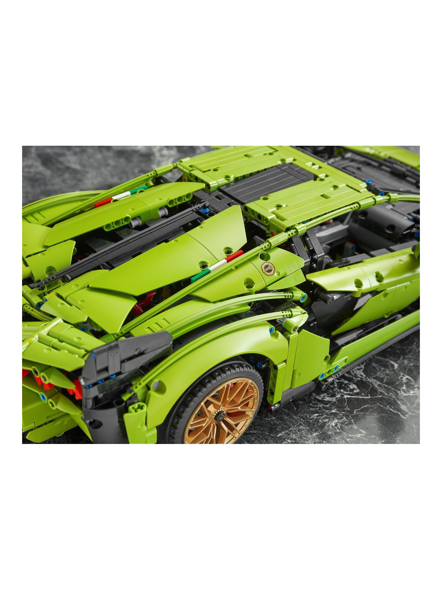 Конструктор LEGO Technic Lamborghini Sian FKP 37 3696 дет. - фото 13