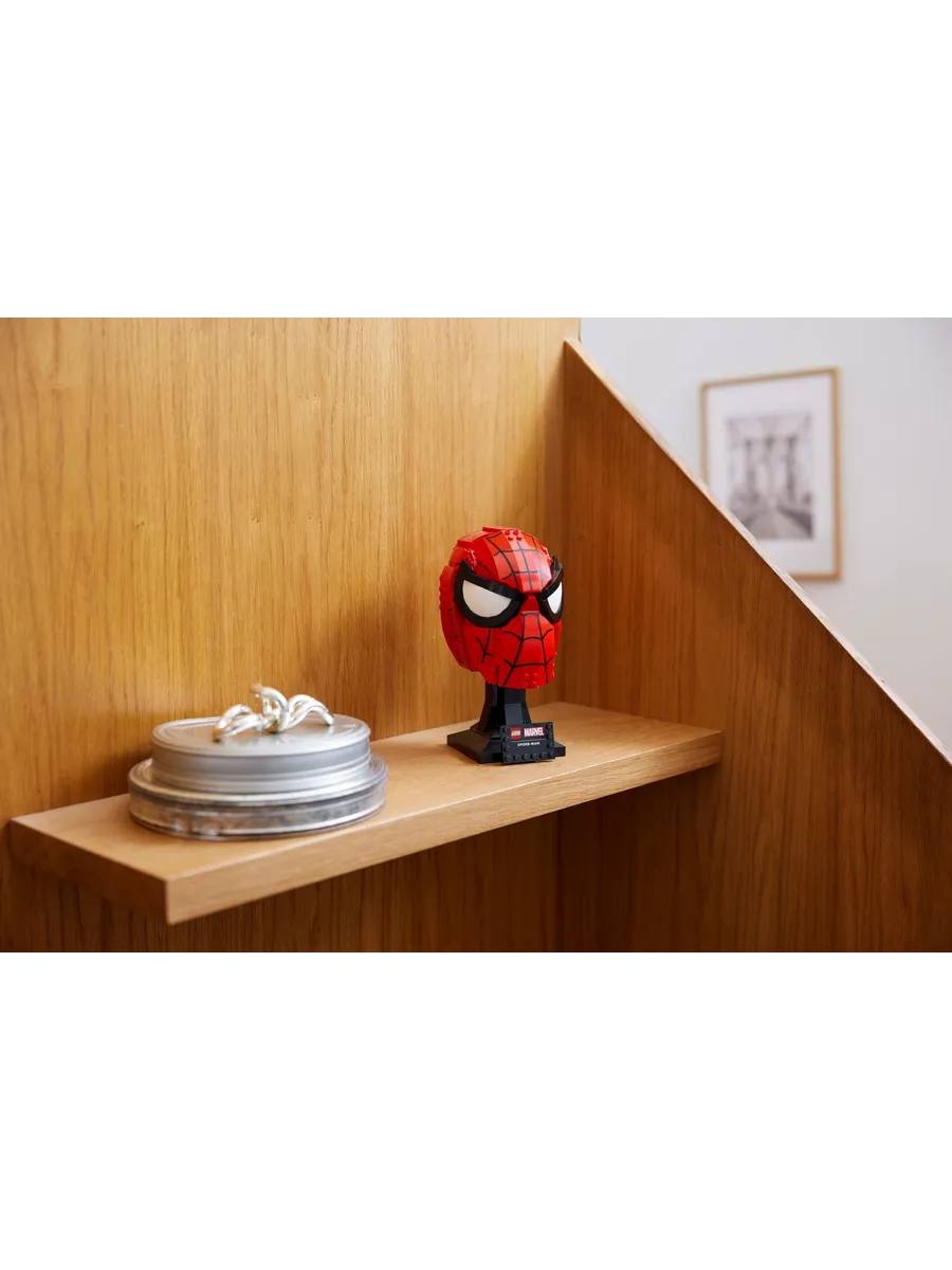 Конструктор LEGO Marvel Super Heroes Маска Человека-паука 487 дет. - фото 4