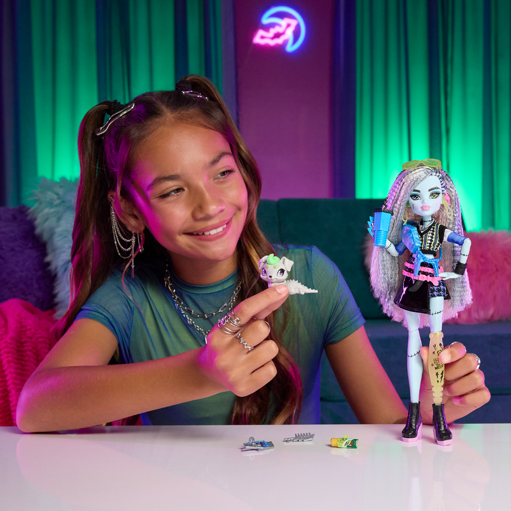 Кукла модельная Monster High Frankie Refreshed 2 JHK31 JHK31 - фото 11