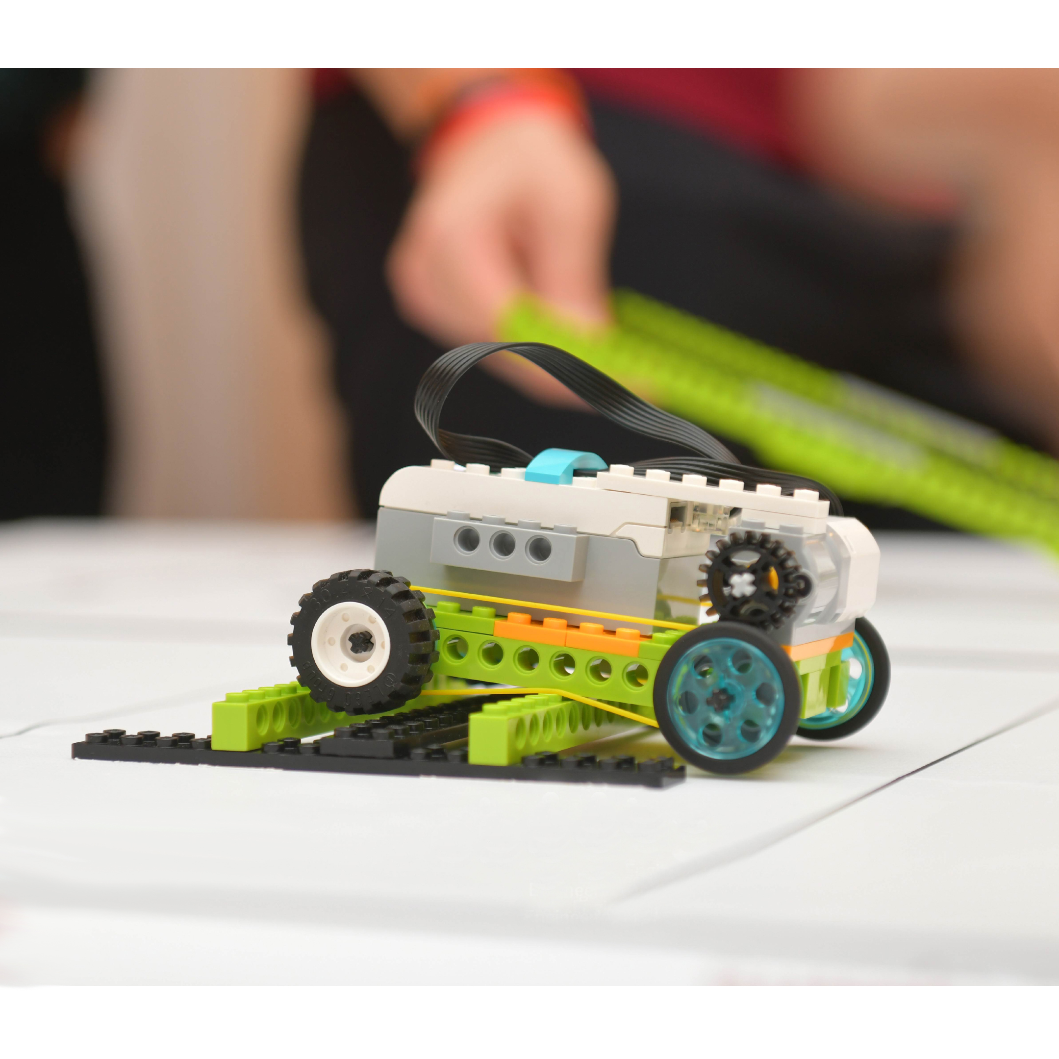 Конструктор ROBO MASTER WeDo 280 дет. - фото 19