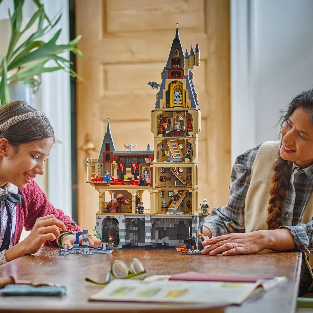Конструктор LEGO Harry Potter Замок Хогвартс главная башня блочный - фото 14