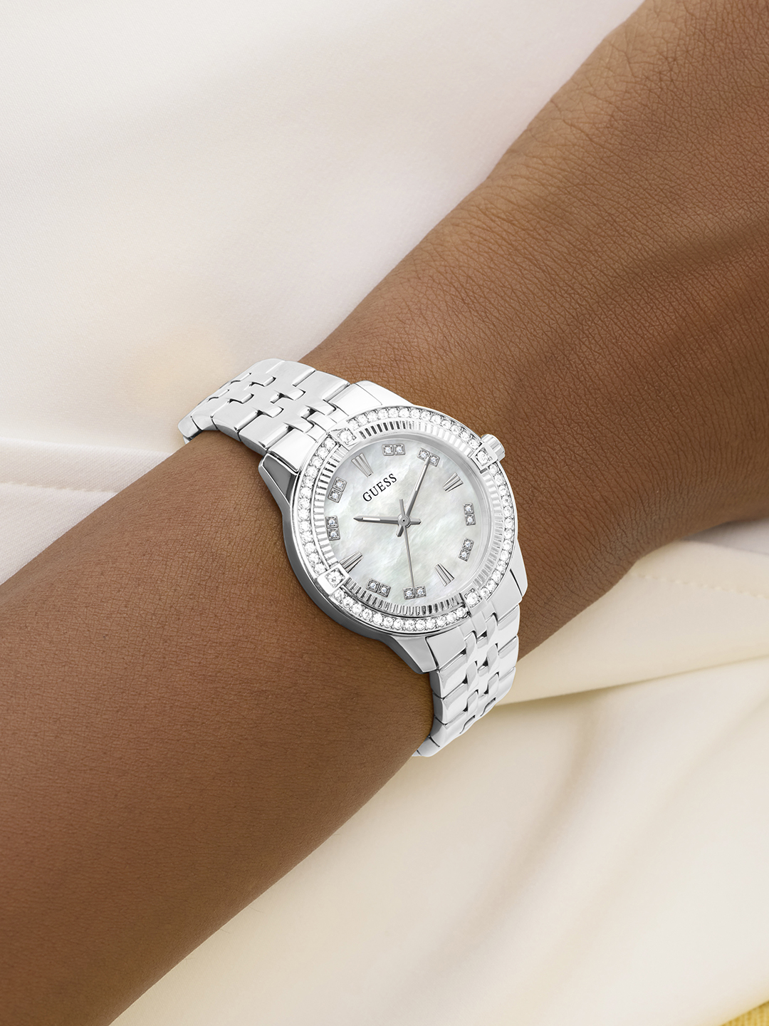Кварцевые наручные часы GUESS COLETTE GW1027L1 - фото 2