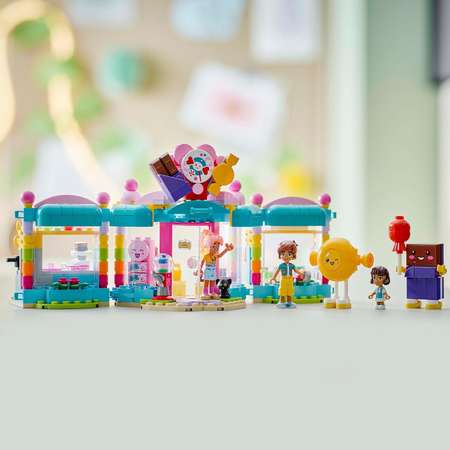 Конструктор LEGO Friends Кондитерская Хартлейк Сити блочный