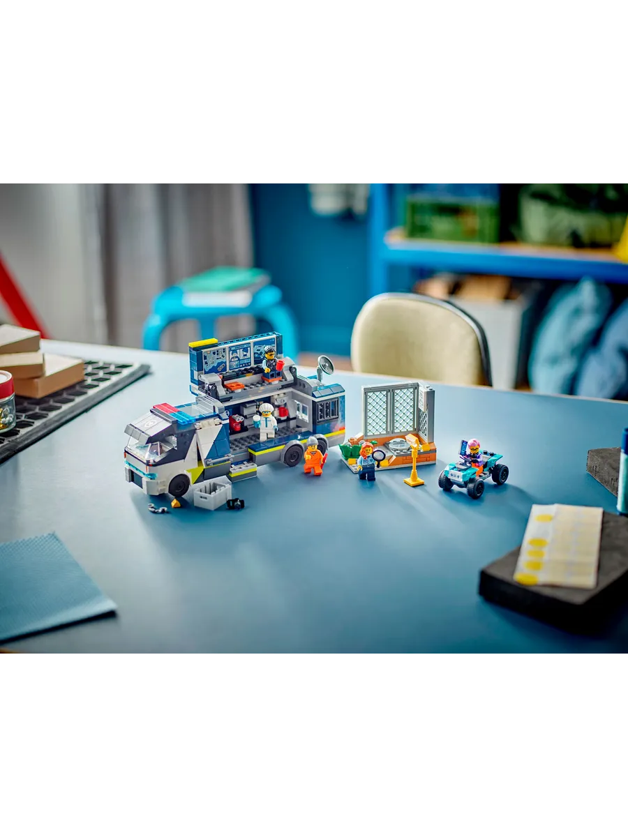 Конструктор LEGO City 674 дет. - фото 3