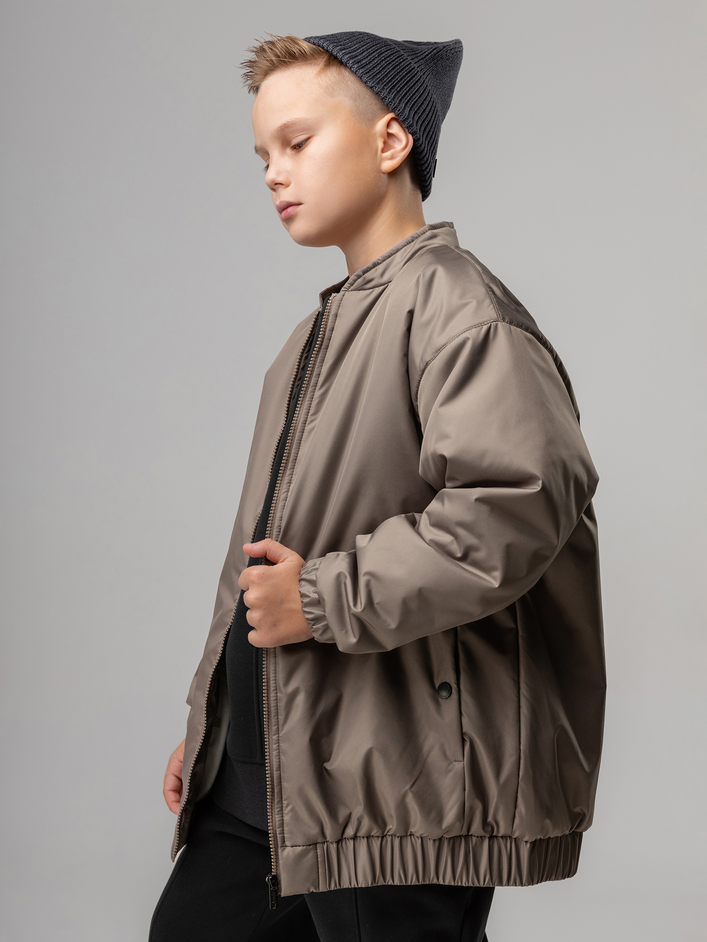 Изображение товара Демисезонный подростковый бомбер Bodo 146 свободного кроя