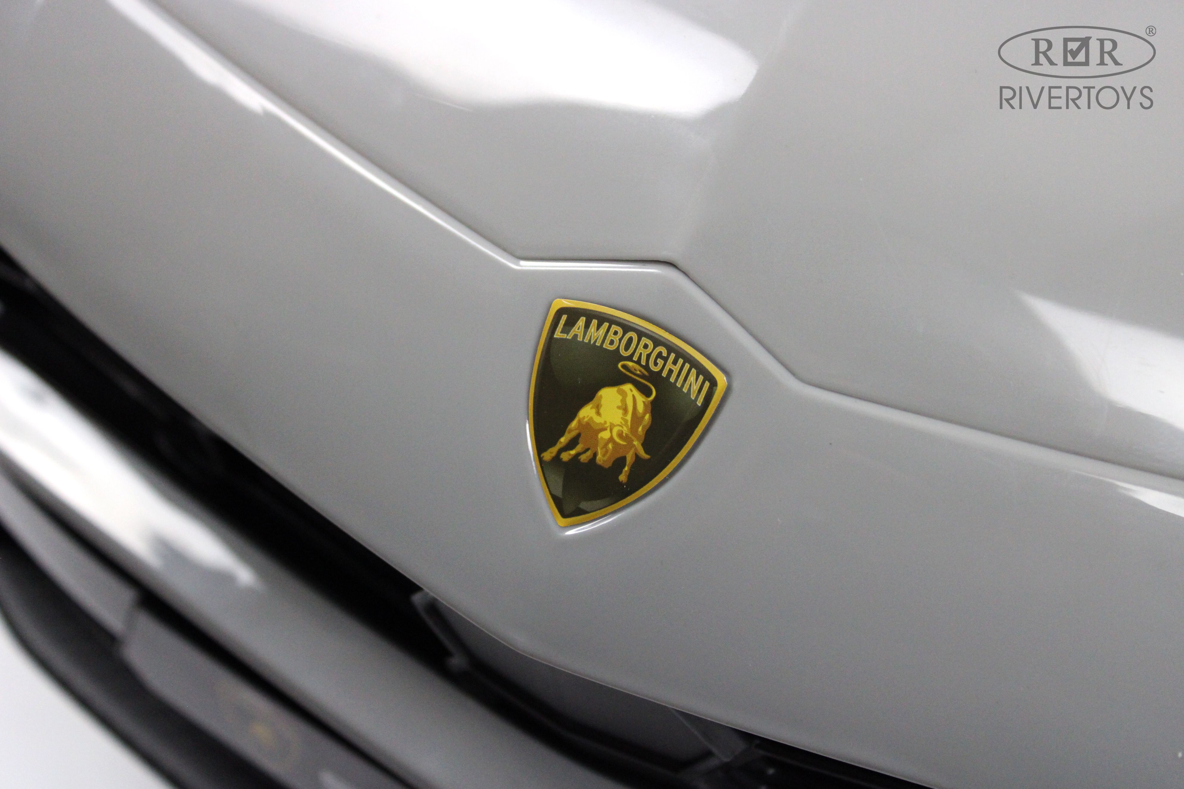 Электромобиль RIVERTOYS E777EE-GRAY С пультом ДУ - фото 22