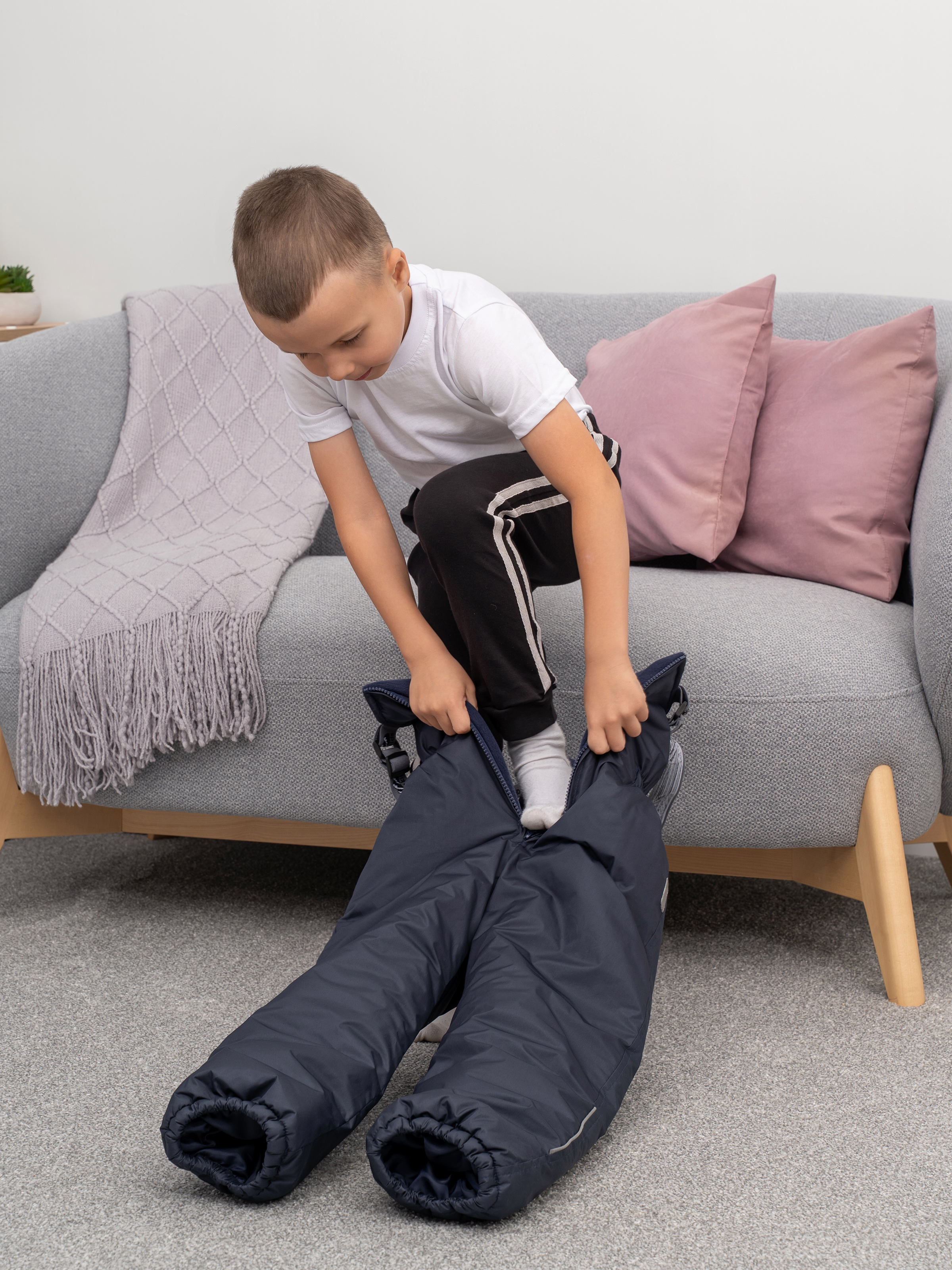 Брюки Утенок 432л черный - фото 2