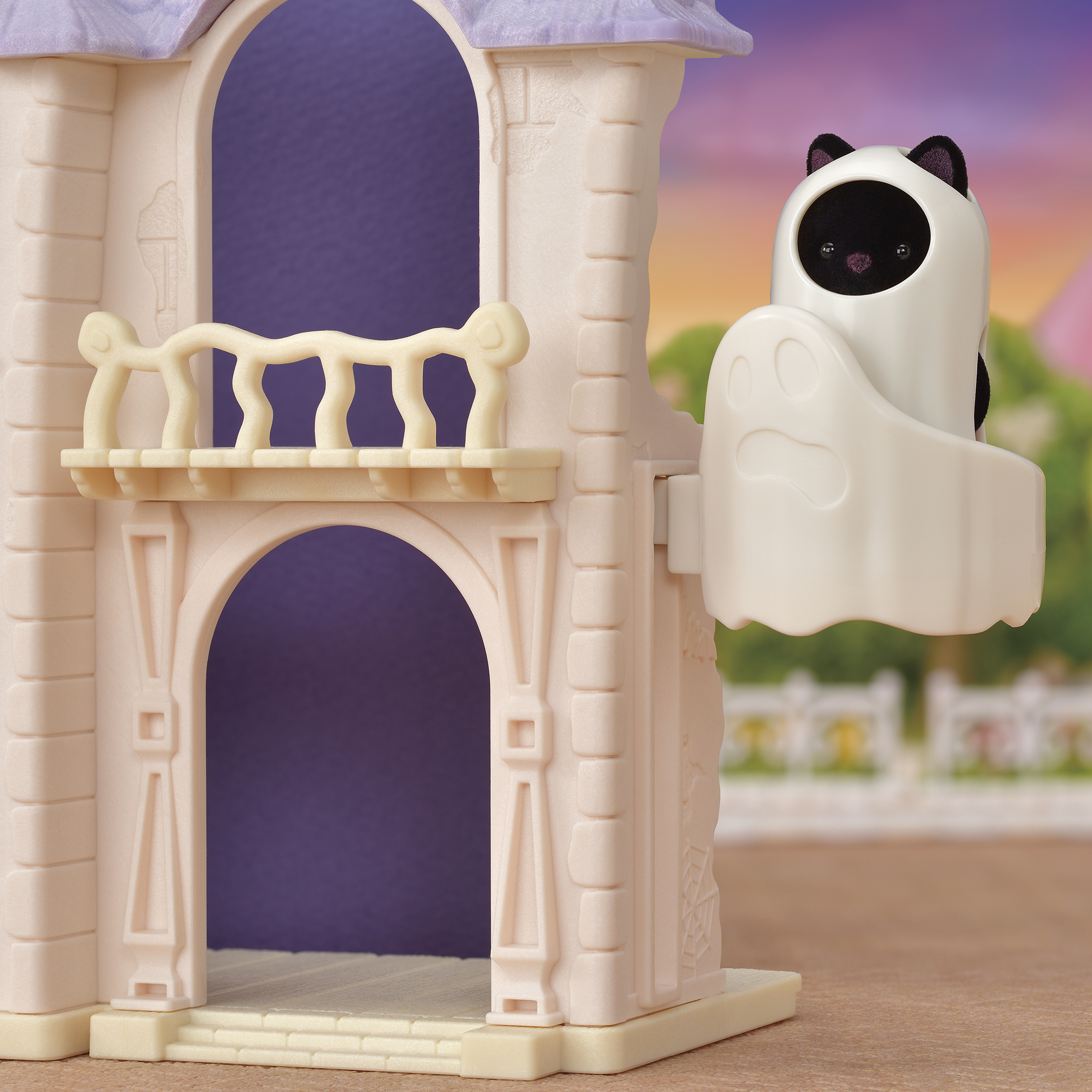 Игровой набор Sylvanian Families Домик с привидениями - фото 8