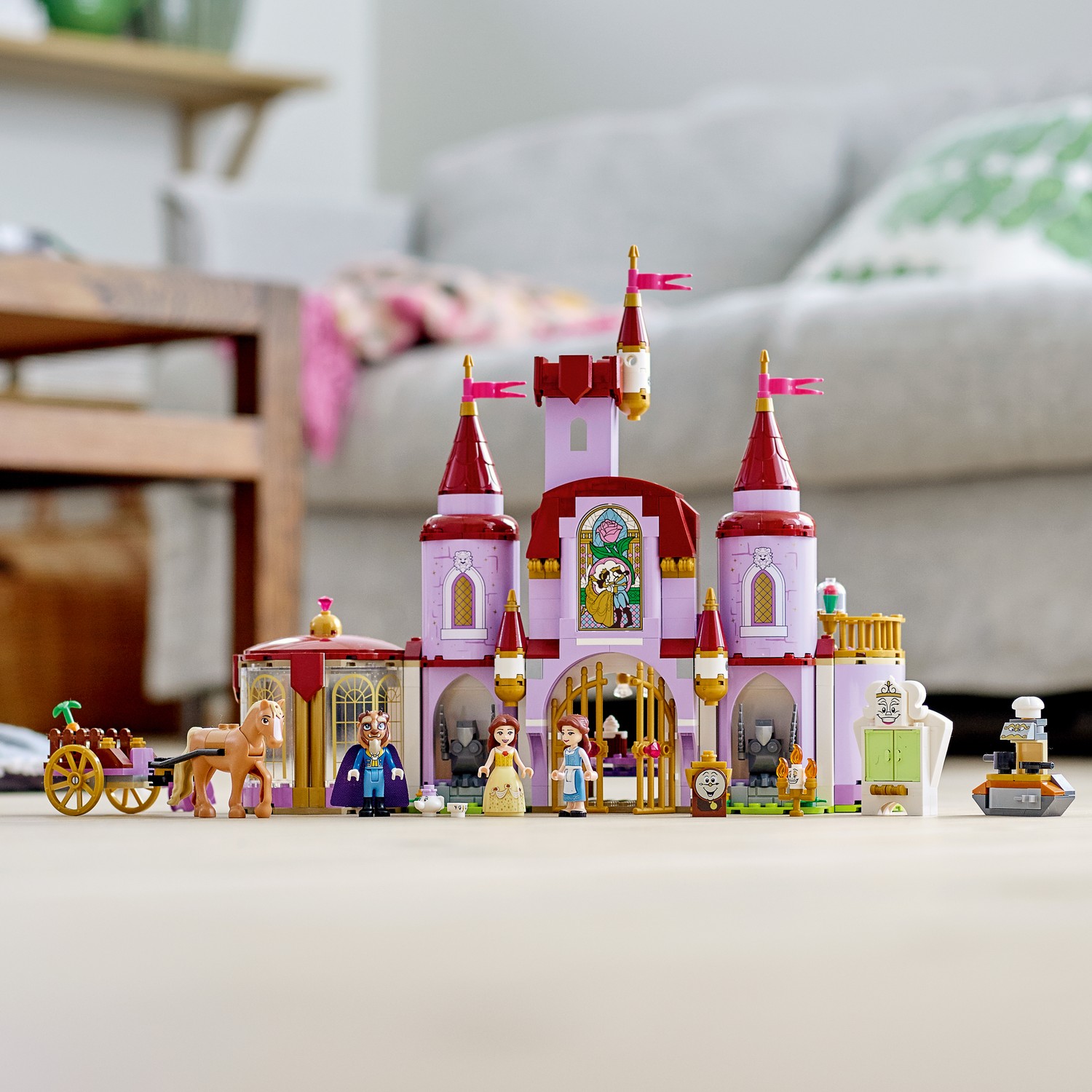Конструктор LEGO Disney Princess Замок Белль и Чудовища 505 дет. - фото 11