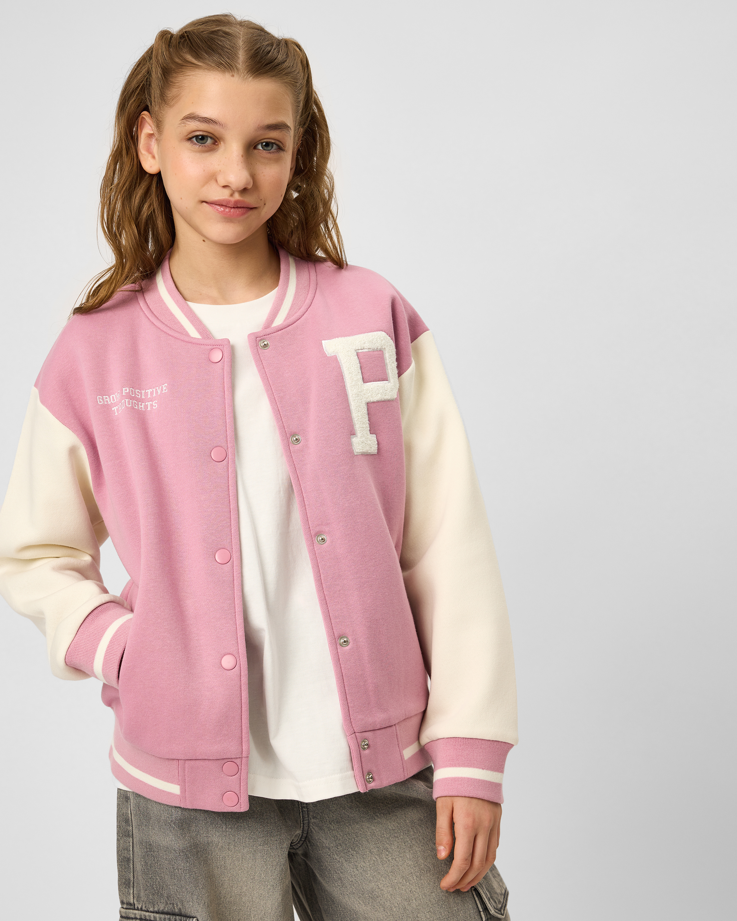 Изображение товара Теплый детский бомбер Futurino для девочки 140 розовый с белыми рукавами
