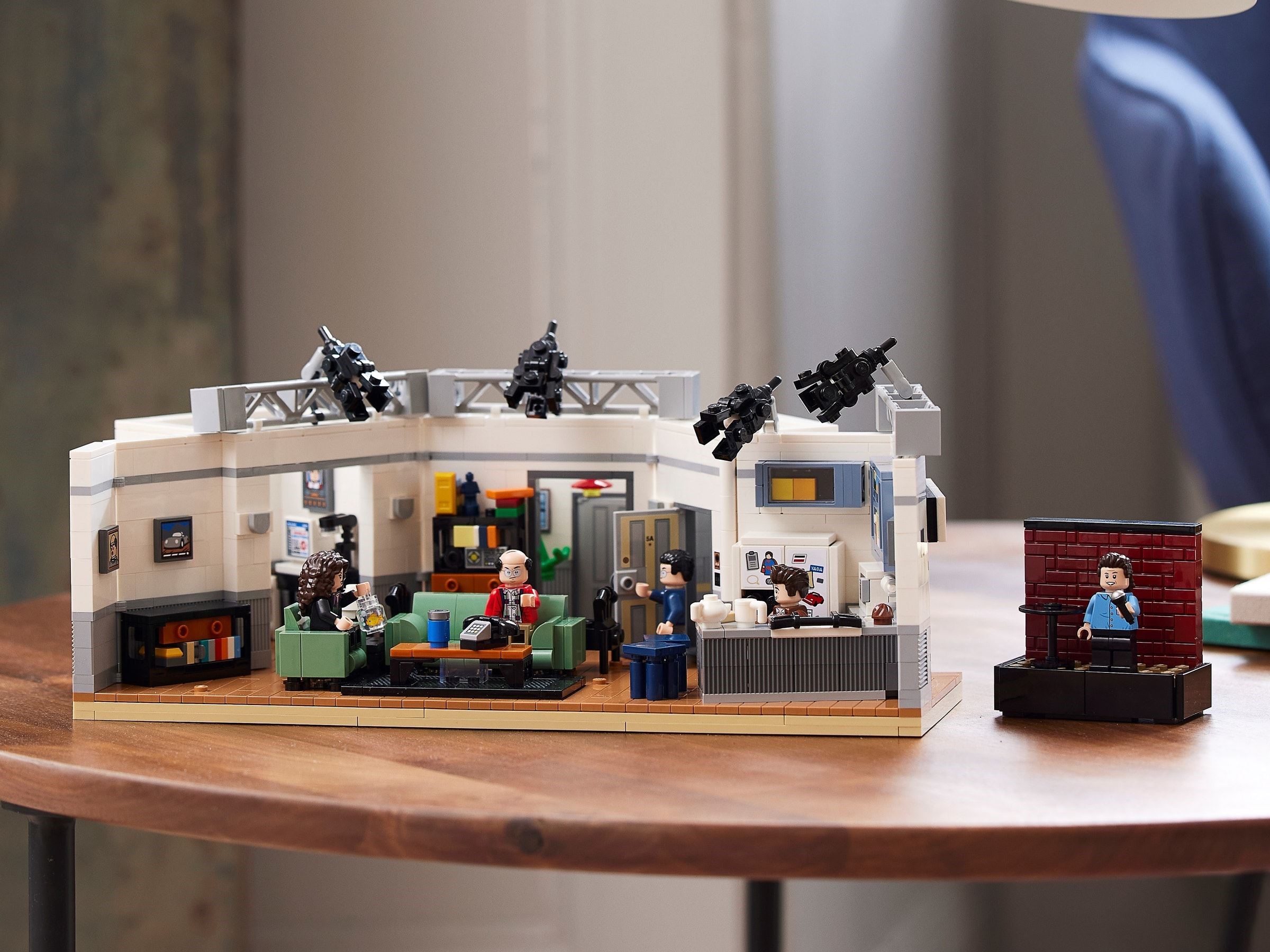 Конструктор LEGO Ideas 21328 1606 дет. - фото 18