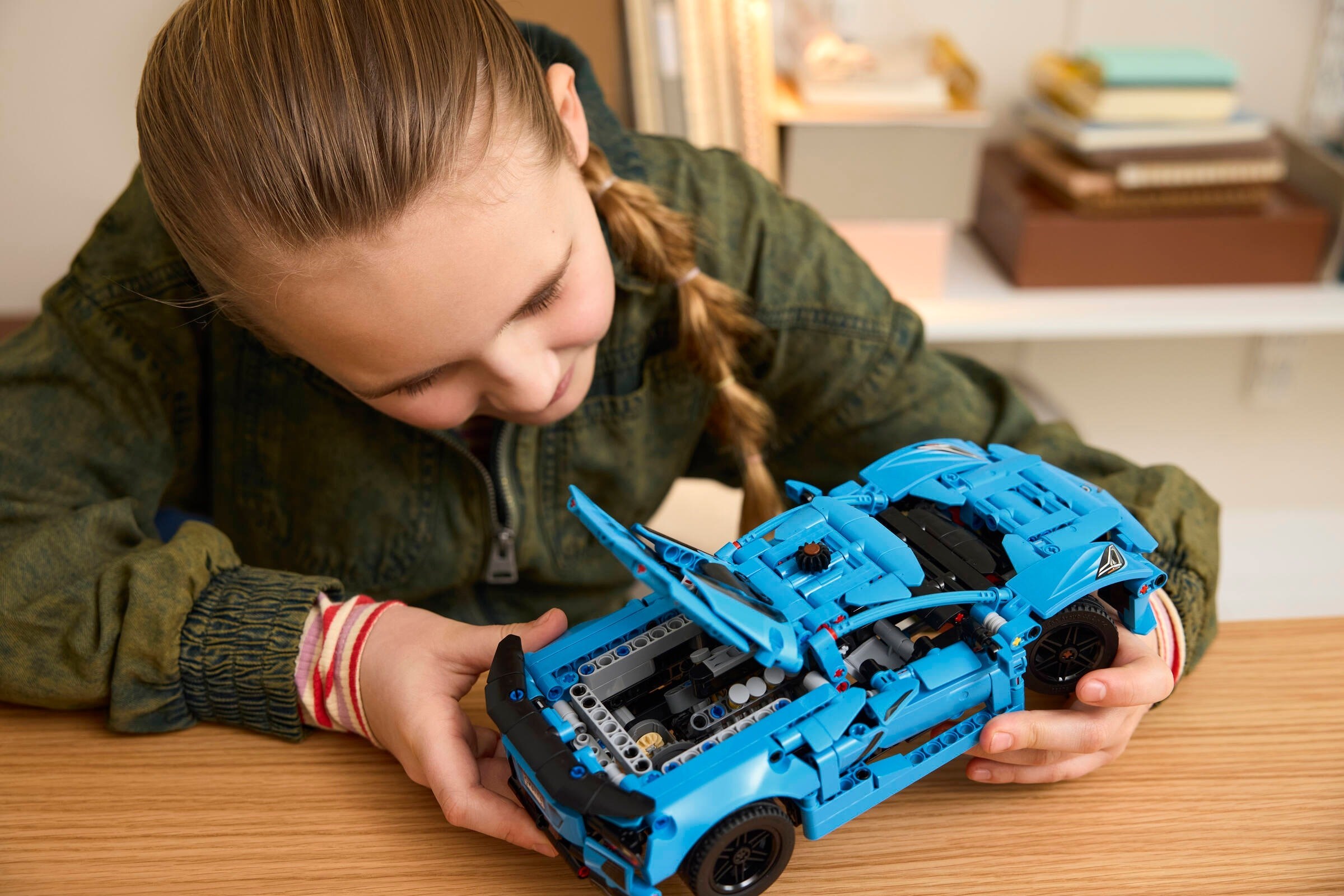 Конструктор LEGO Technic 42217 732 дет. - фото 5