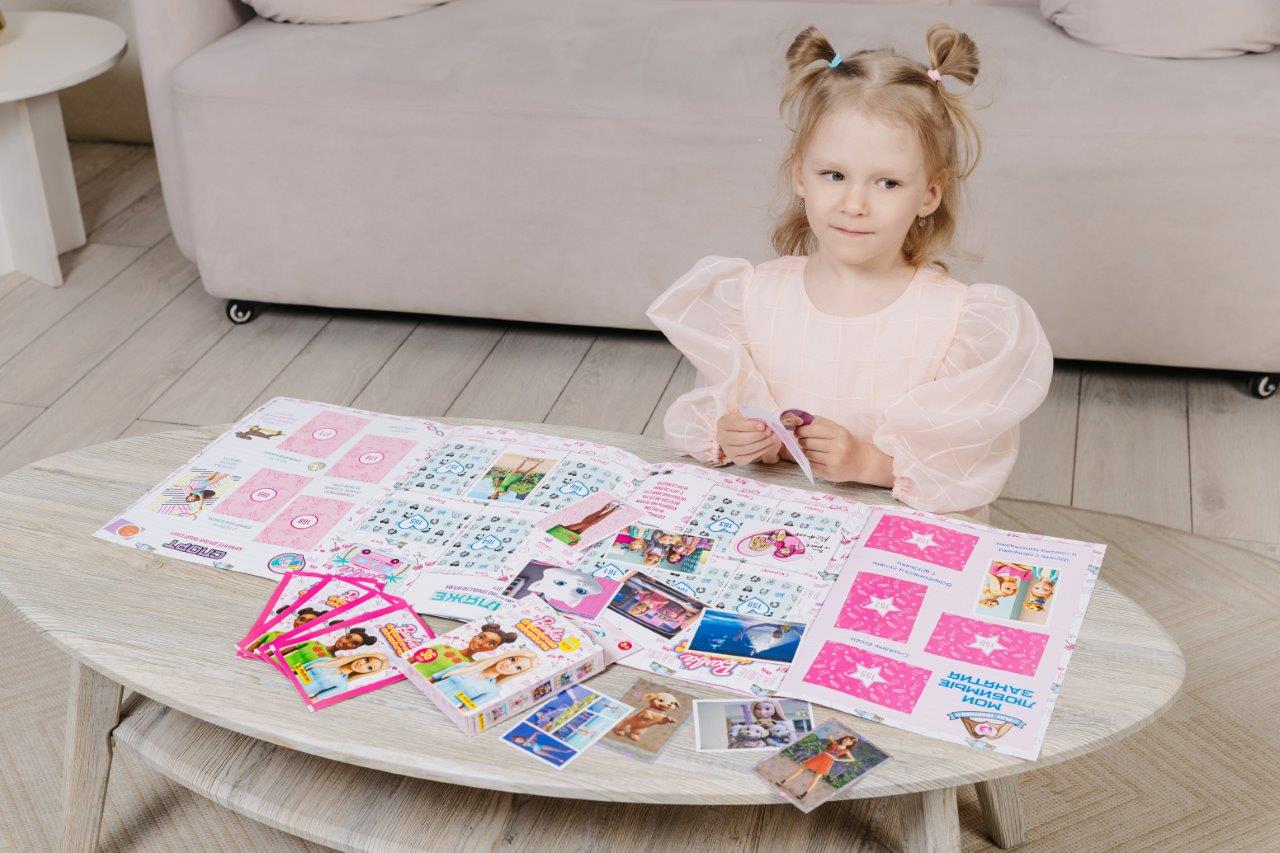 Наклейки Panini Barbie - фото 9