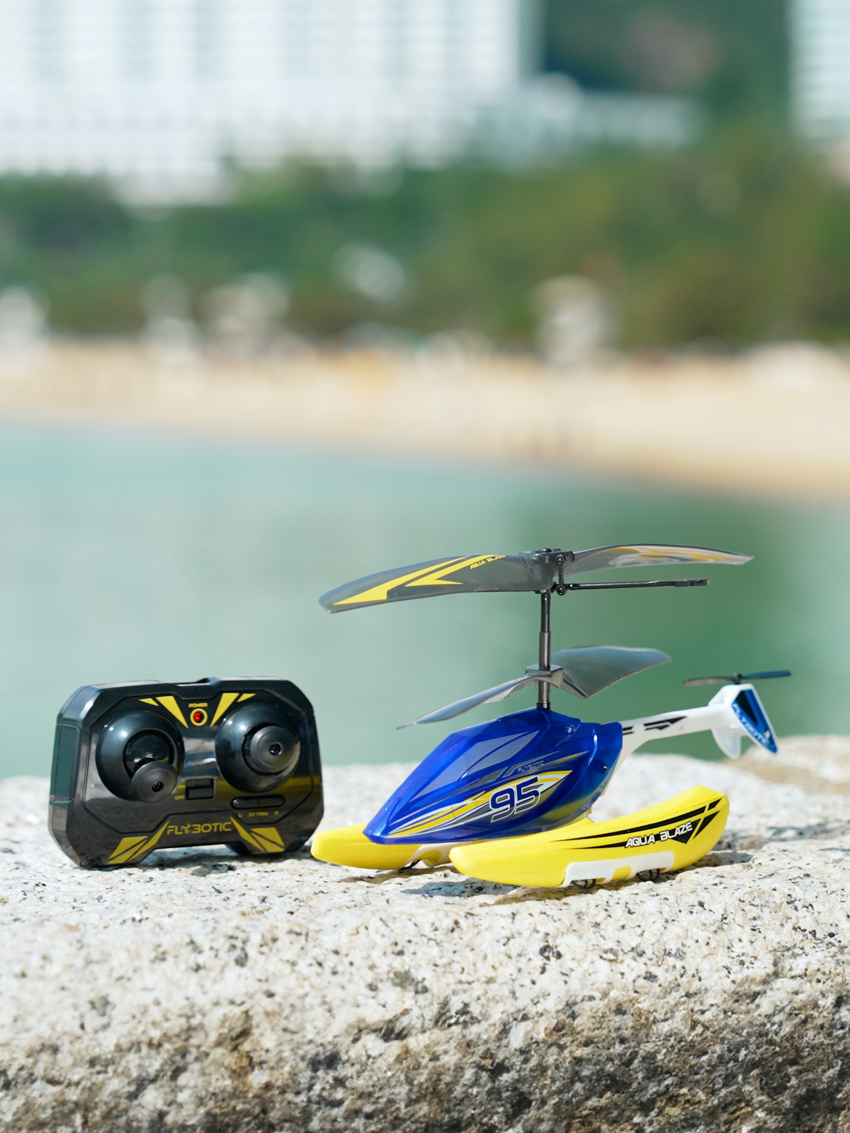 Вертолет РУ Flybotic Аква Блейз - фото 10