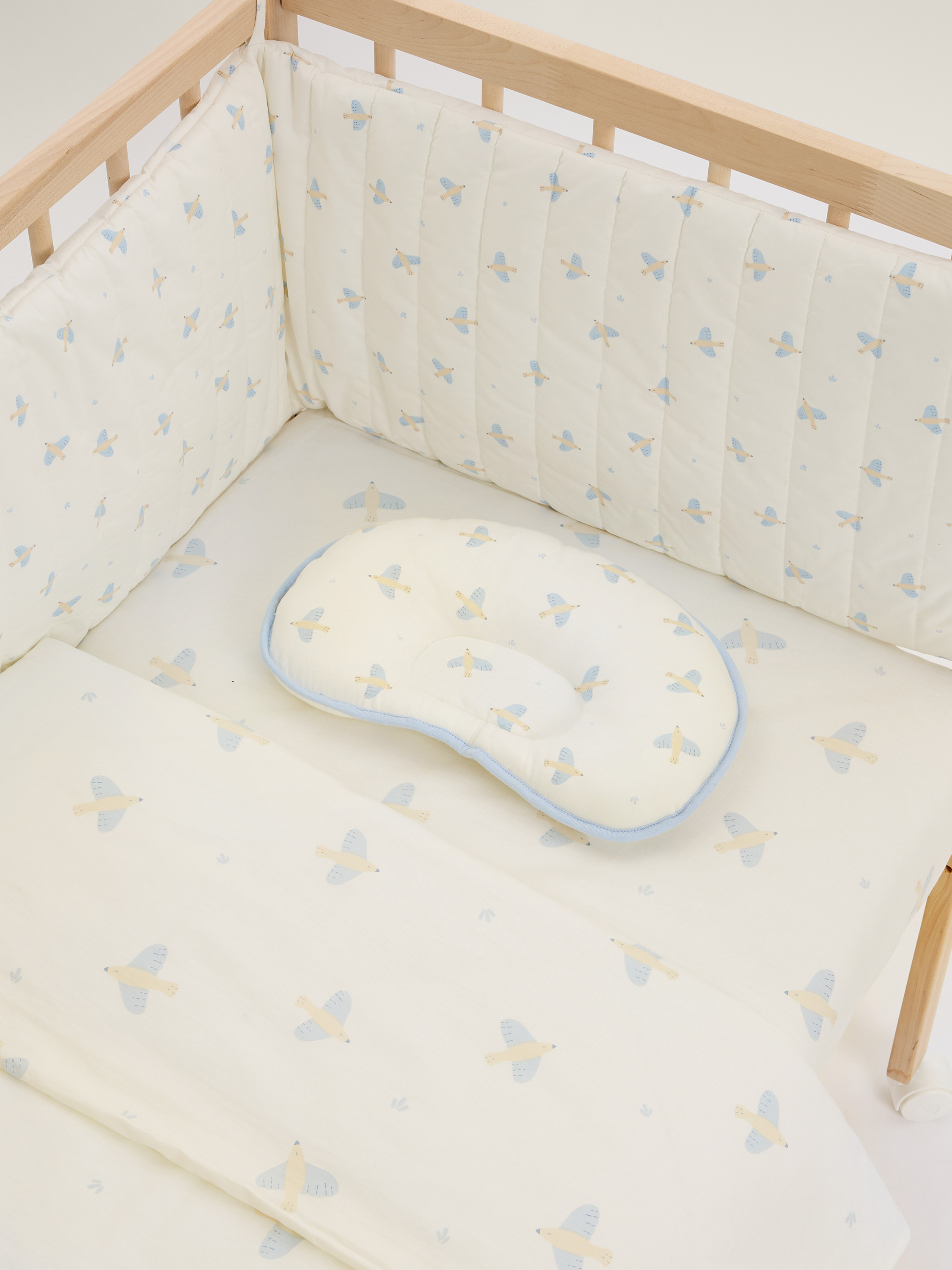 Подушка BabyGo для новорожденных - фото 4