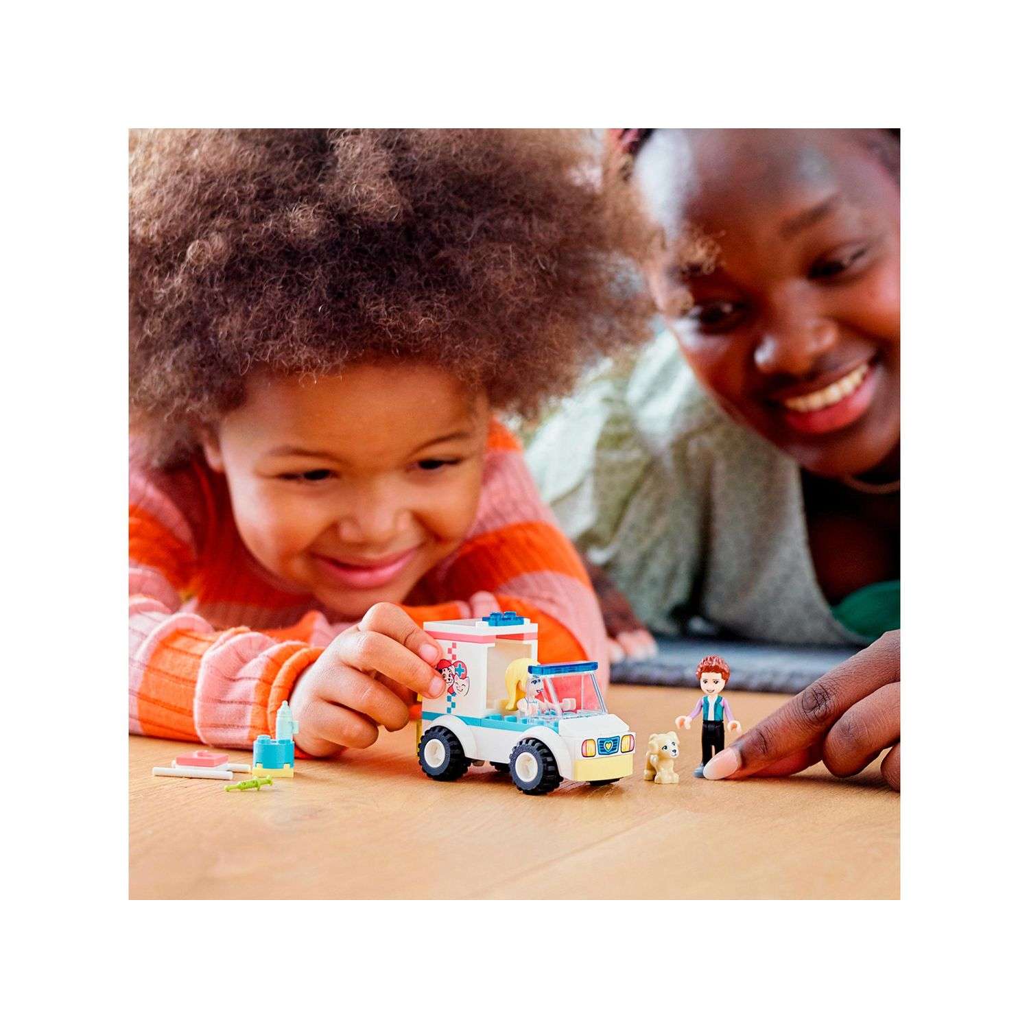 Конструктор LEGO Friends Скорая ветеринарная помощь блочный - фото 6