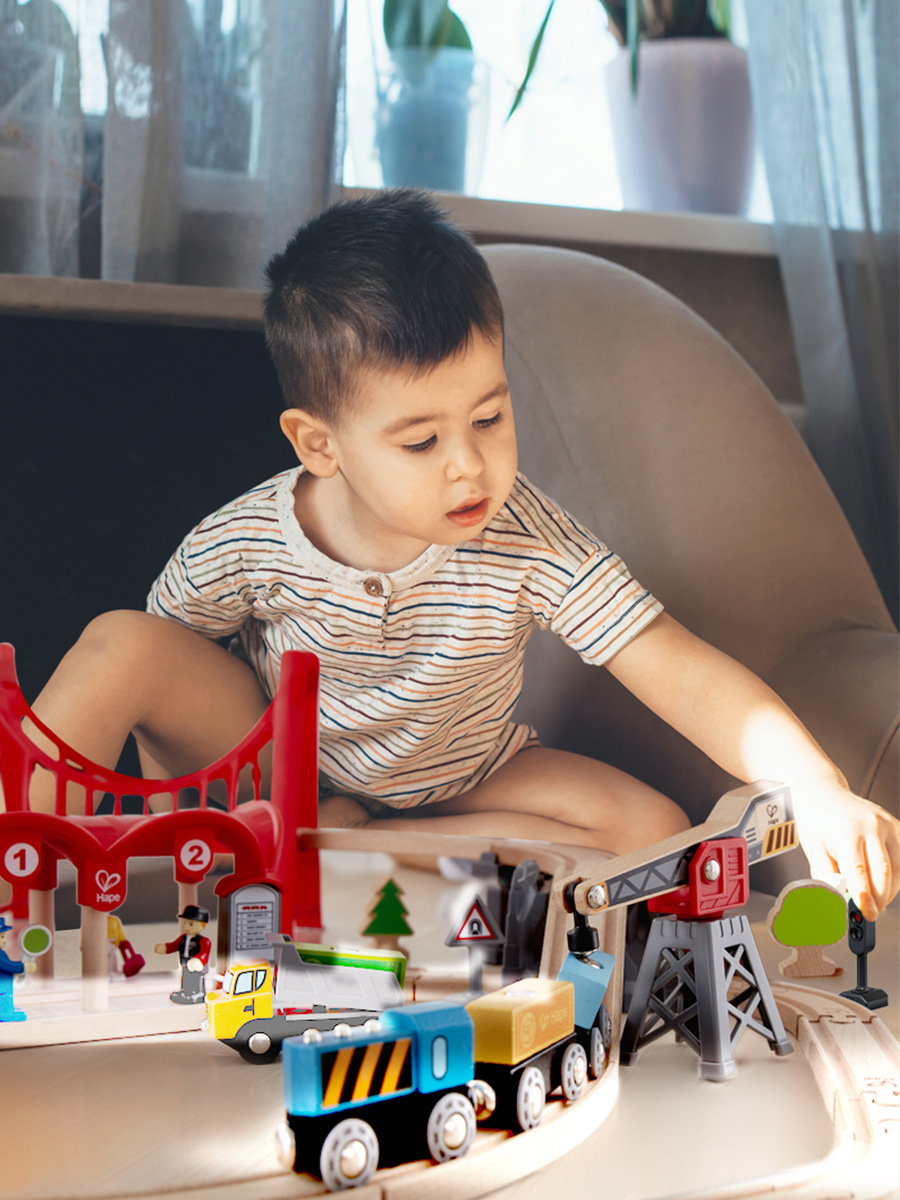 Набор железнодорожный Hape E3730_HP - фото 2