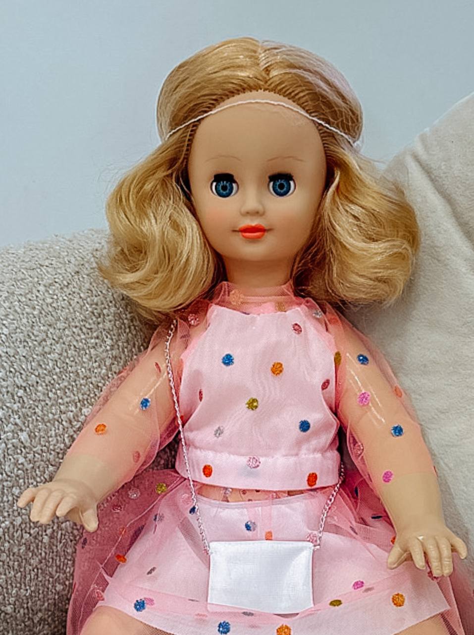 Кукла большая (ростовая) СТРАНА КУКОЛ говорящая, шагающая за руку высота 60 см 20-11.3 - фото 19