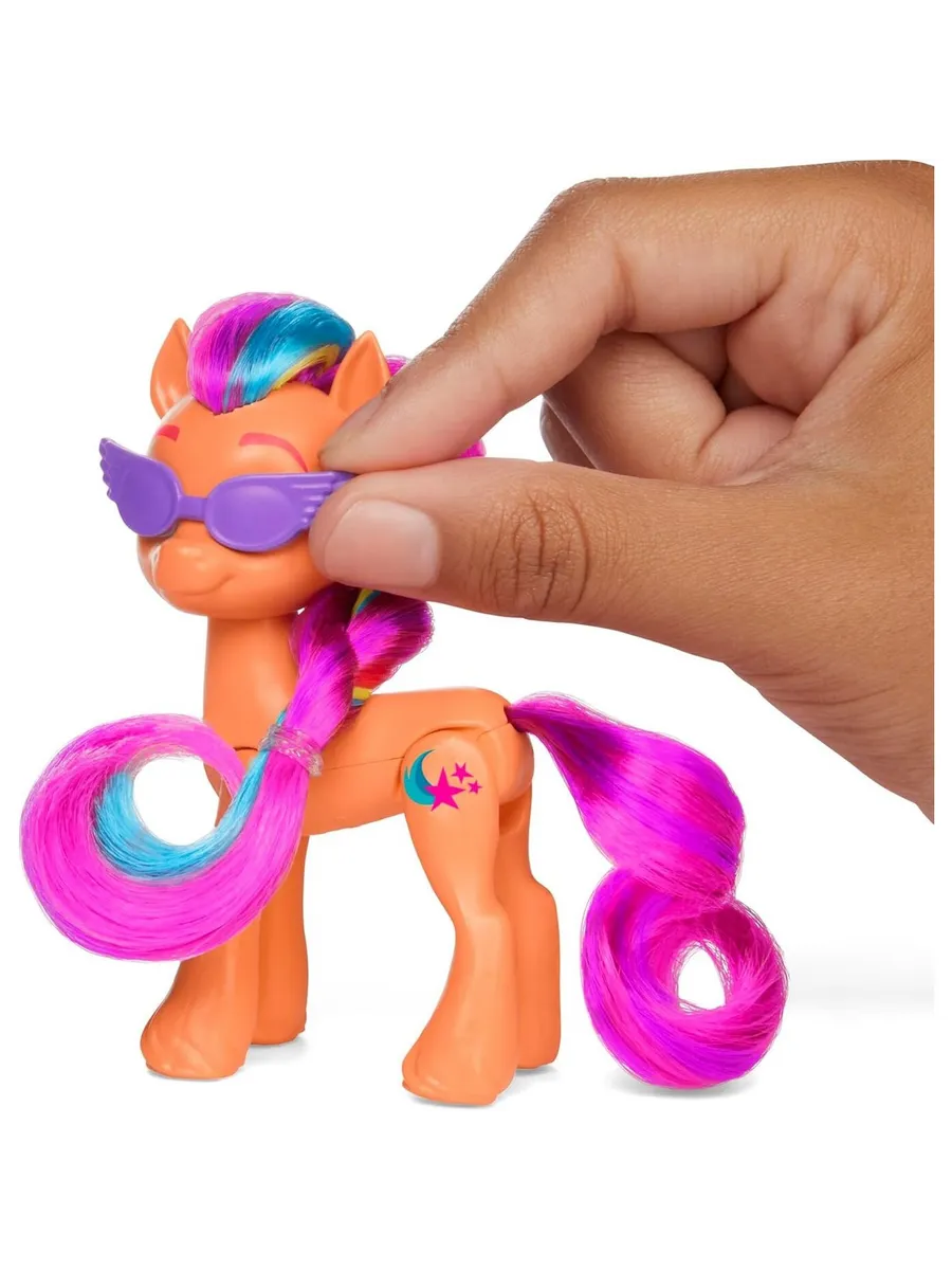 Фигурка My Little Pony Sunny Rolling Scooter - фото 4