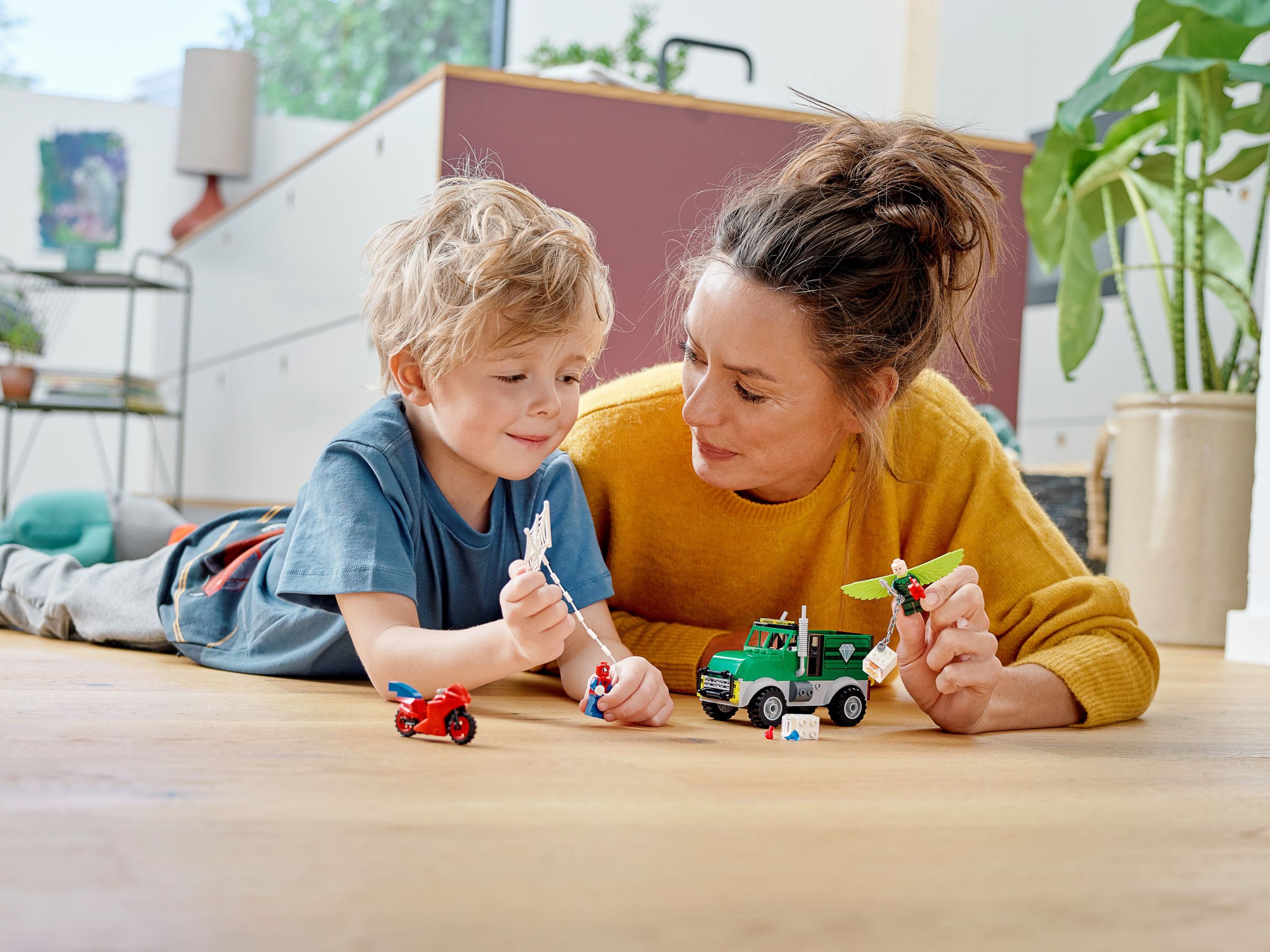 Конструктор LEGO Marvel Super Heroes 76147 93 дет. - фото 9