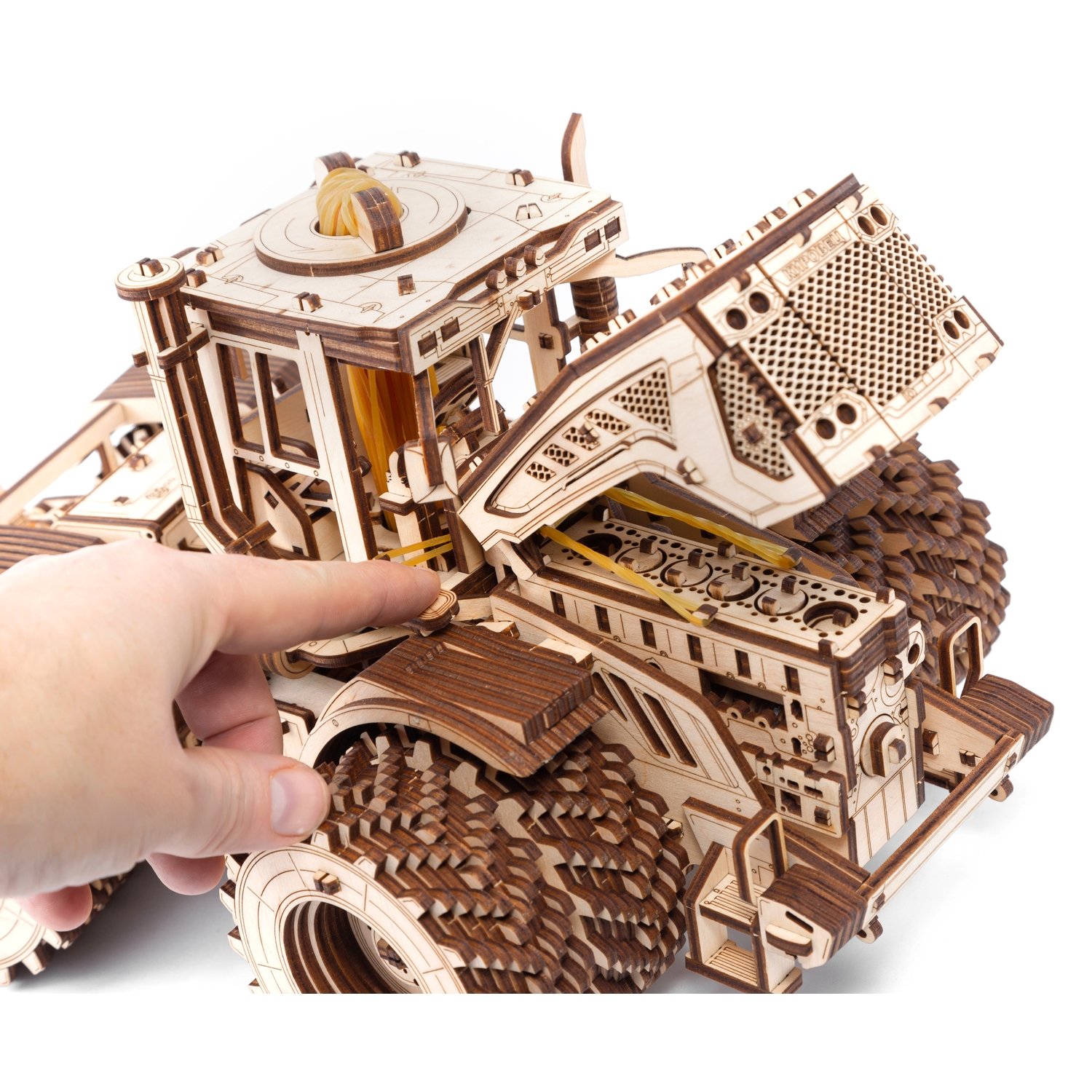 Конструктор Eco Wood Art Трактор Кировец К-7М деревянный - фото 14