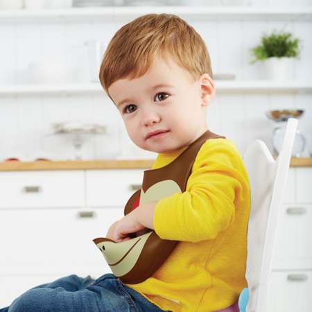 Нагрудник Skip Hop пластик