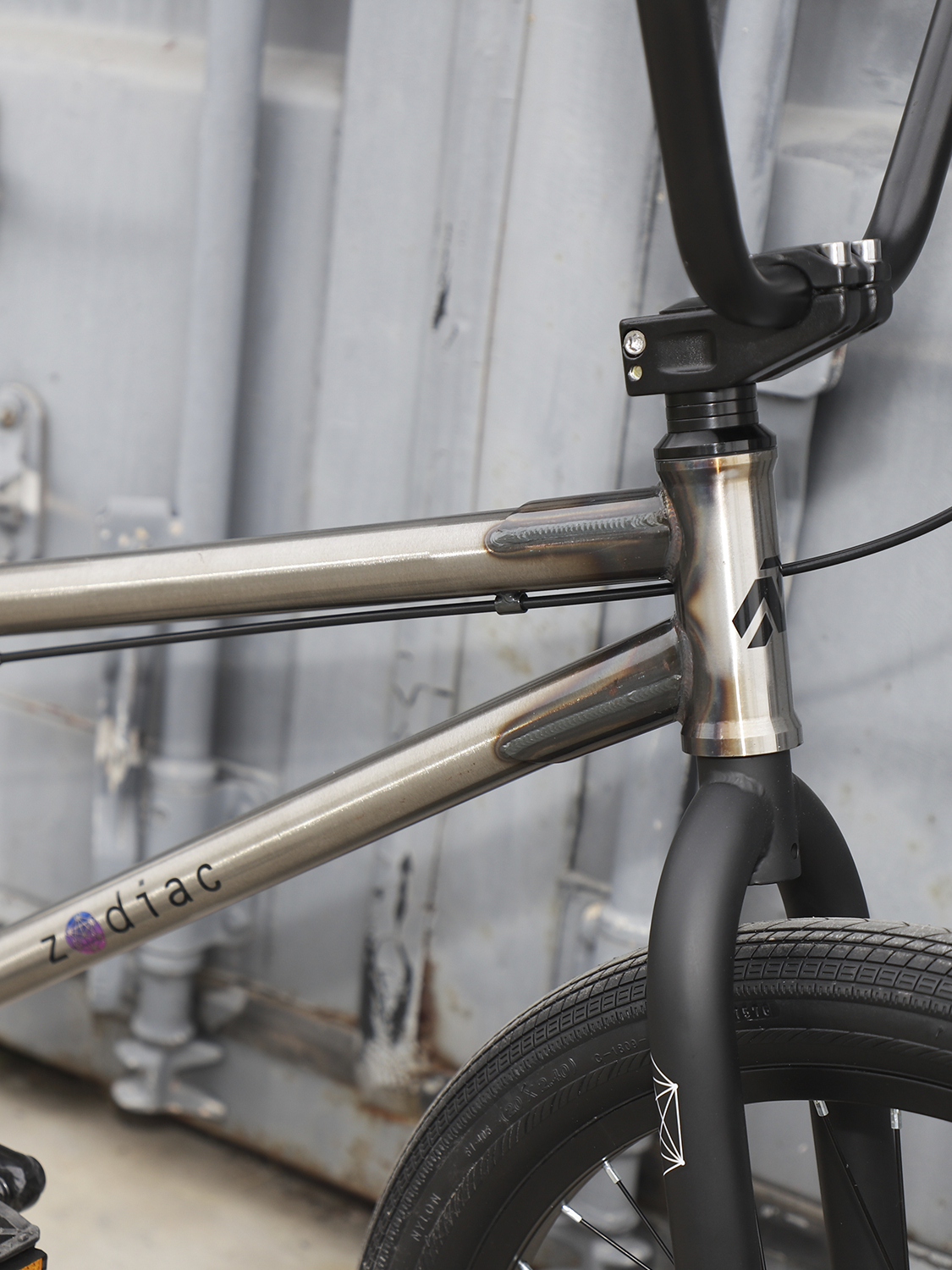 Двухколесный велосипед Novatrack 20 дюймов - фото 20