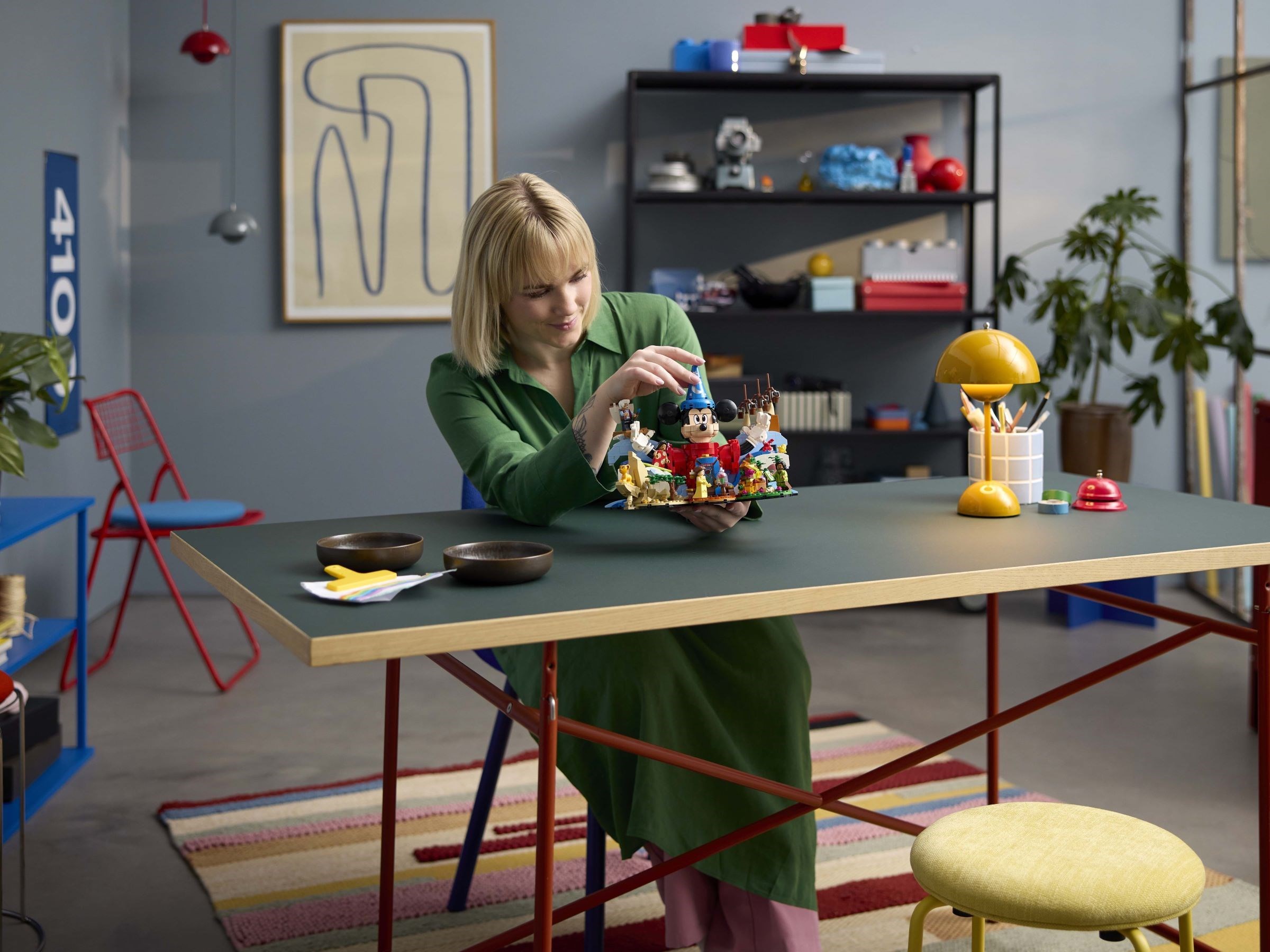 Конструктор LEGO Ideas 21352 1103 дет. - фото 3