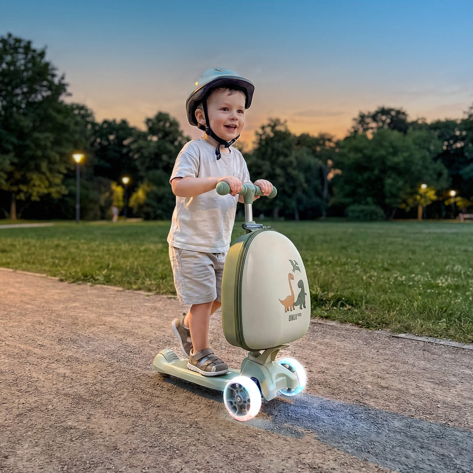 Самокат UNIX Kids трехколесный - фото 23