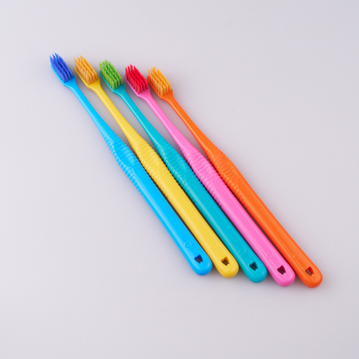 Зубная щетка классическая Доктор Сияй Ci Medical от 12 лет 1 шт. - фото 4