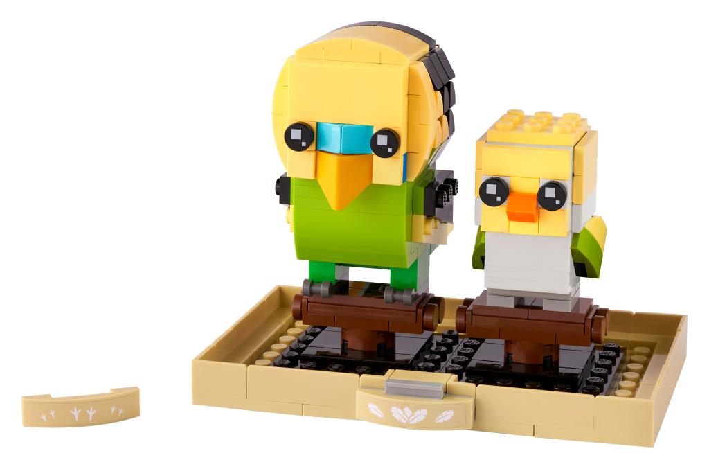 Конструктор LEGO BrickHeadz 40443 261 дет. - фото 2