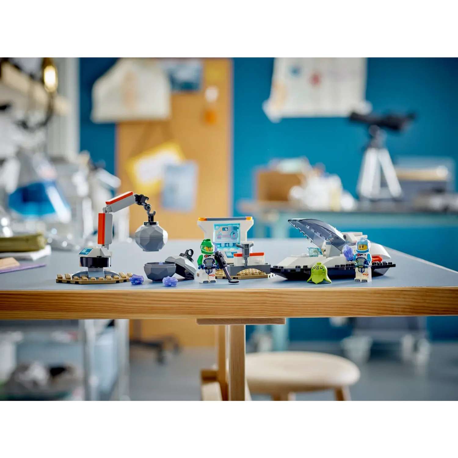 Конструктор LEGO City Spaceship Asteroid Discovery 126 дет. - фото 10