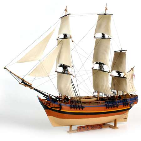Модель парусника Revell Баунти1:96