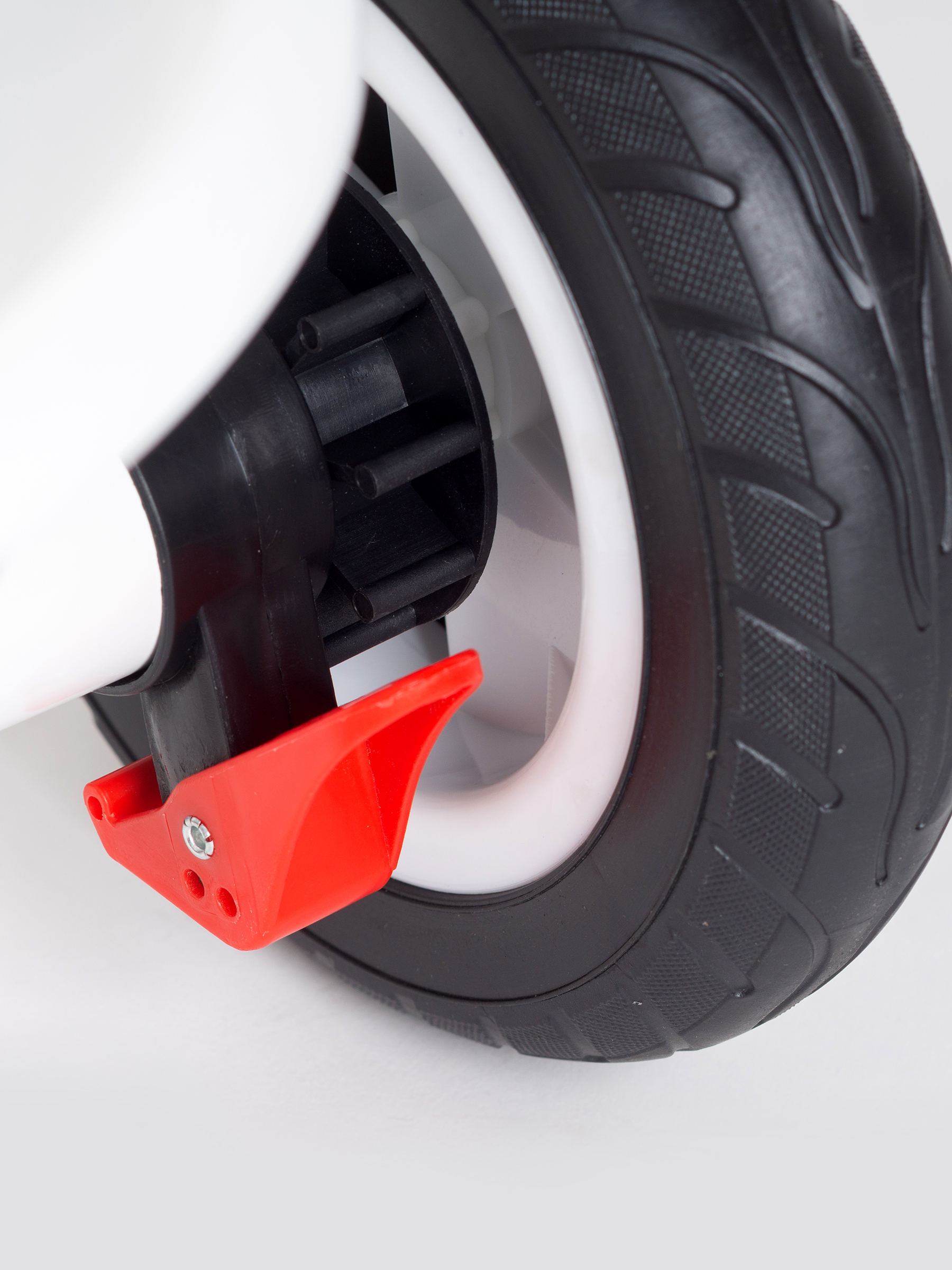 Трехколесный велосипед Babyhit 10 дюймов - фото 14