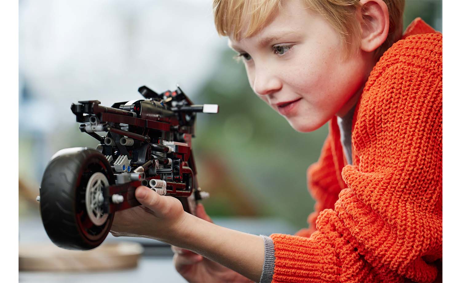 Конструктор LEGO Technic Бэтмен Бэтцикл блочный - фото 11