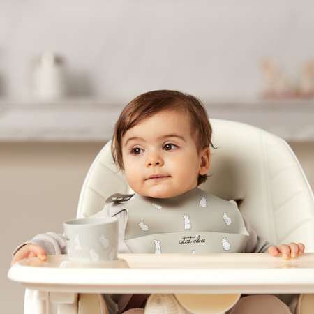 Нагрудник Happy Baby пластик