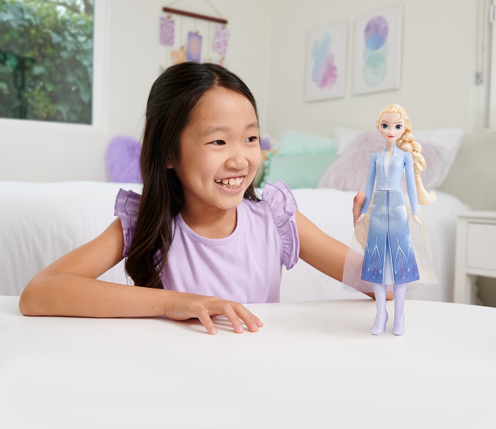 Кукла модельная Disney Frozen Elsa HLW48 - фото 9