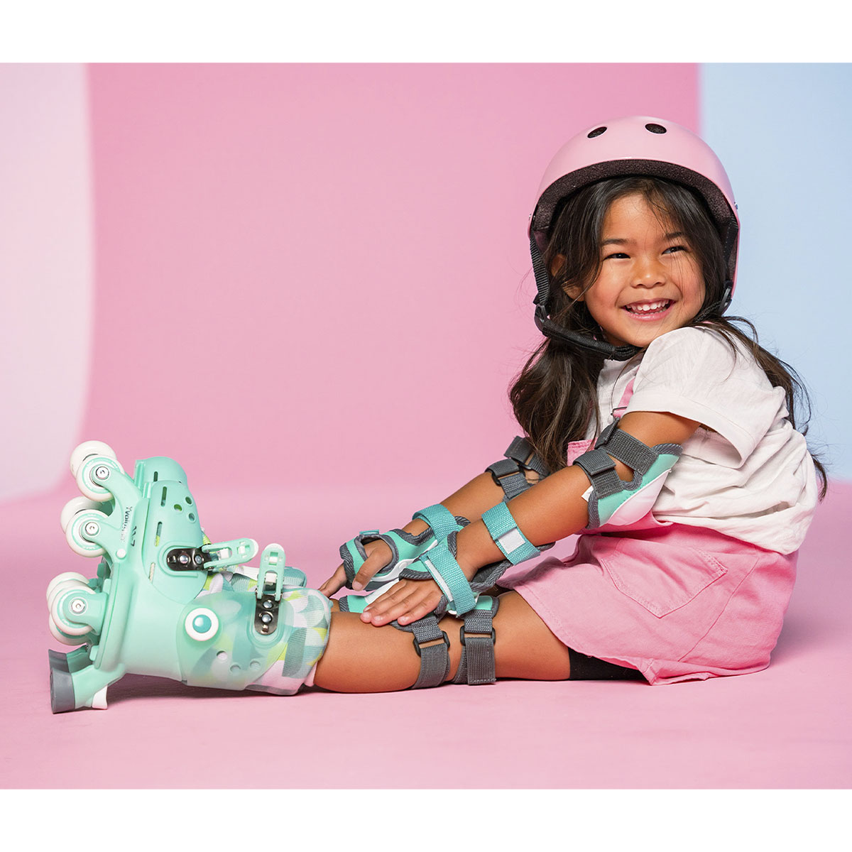 Роликовые коньки Yvolution 25-28 - фото 1