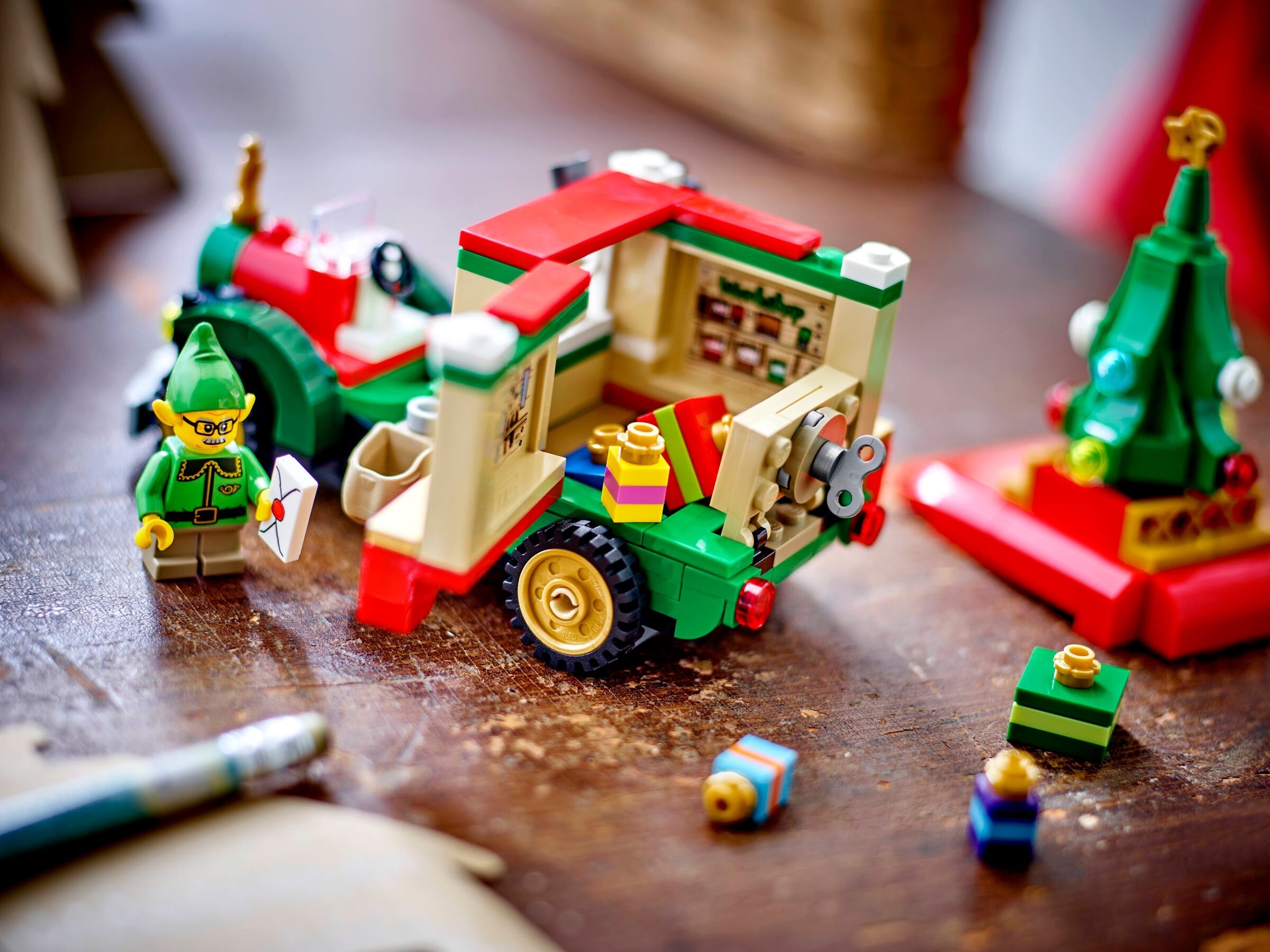 Конструктор LEGO Seasonal 40746 224 дет. - фото 5