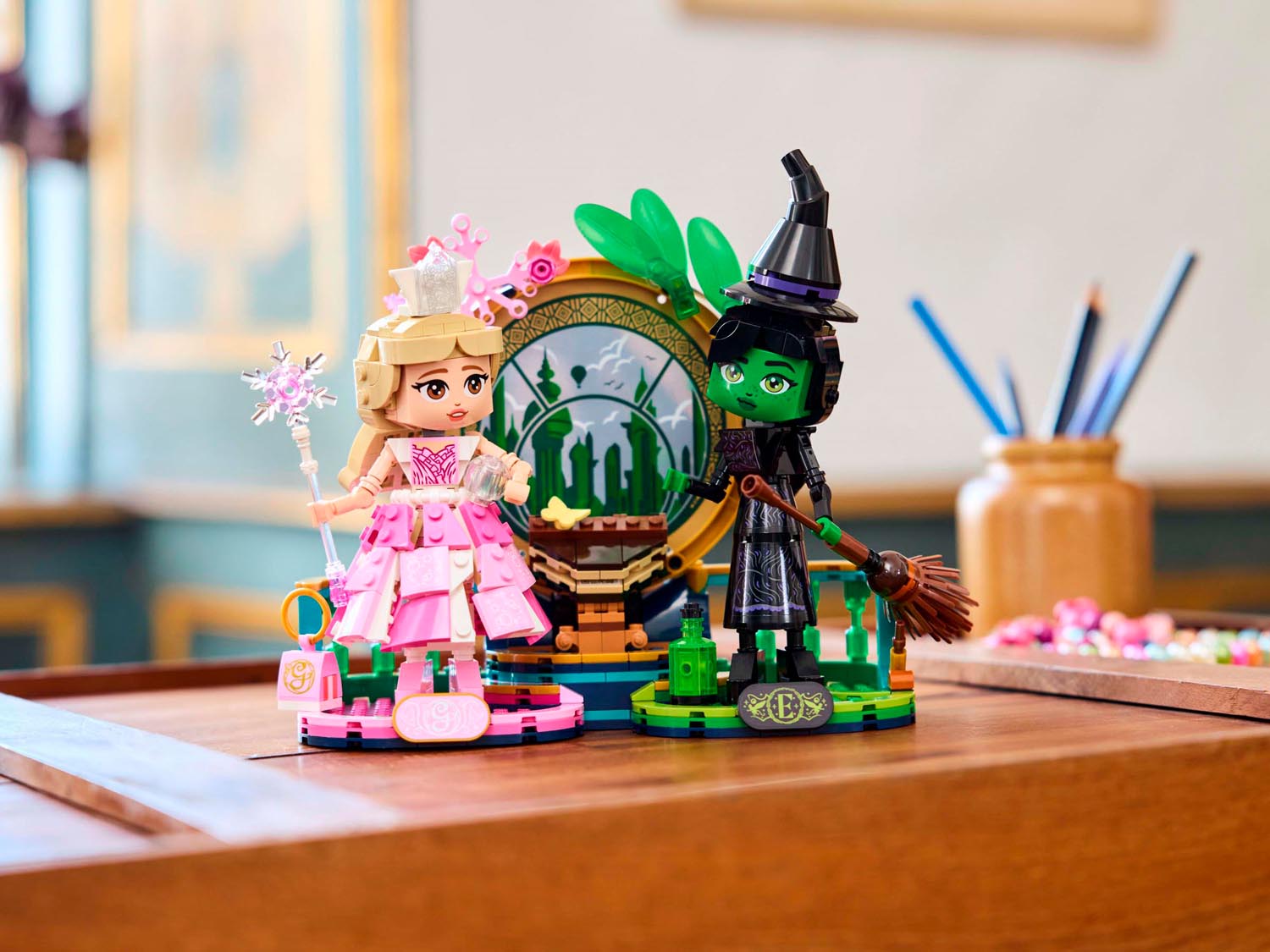 Конструктор LEGO Disney Princess Эльфаба и Глинда блочный - фото 6