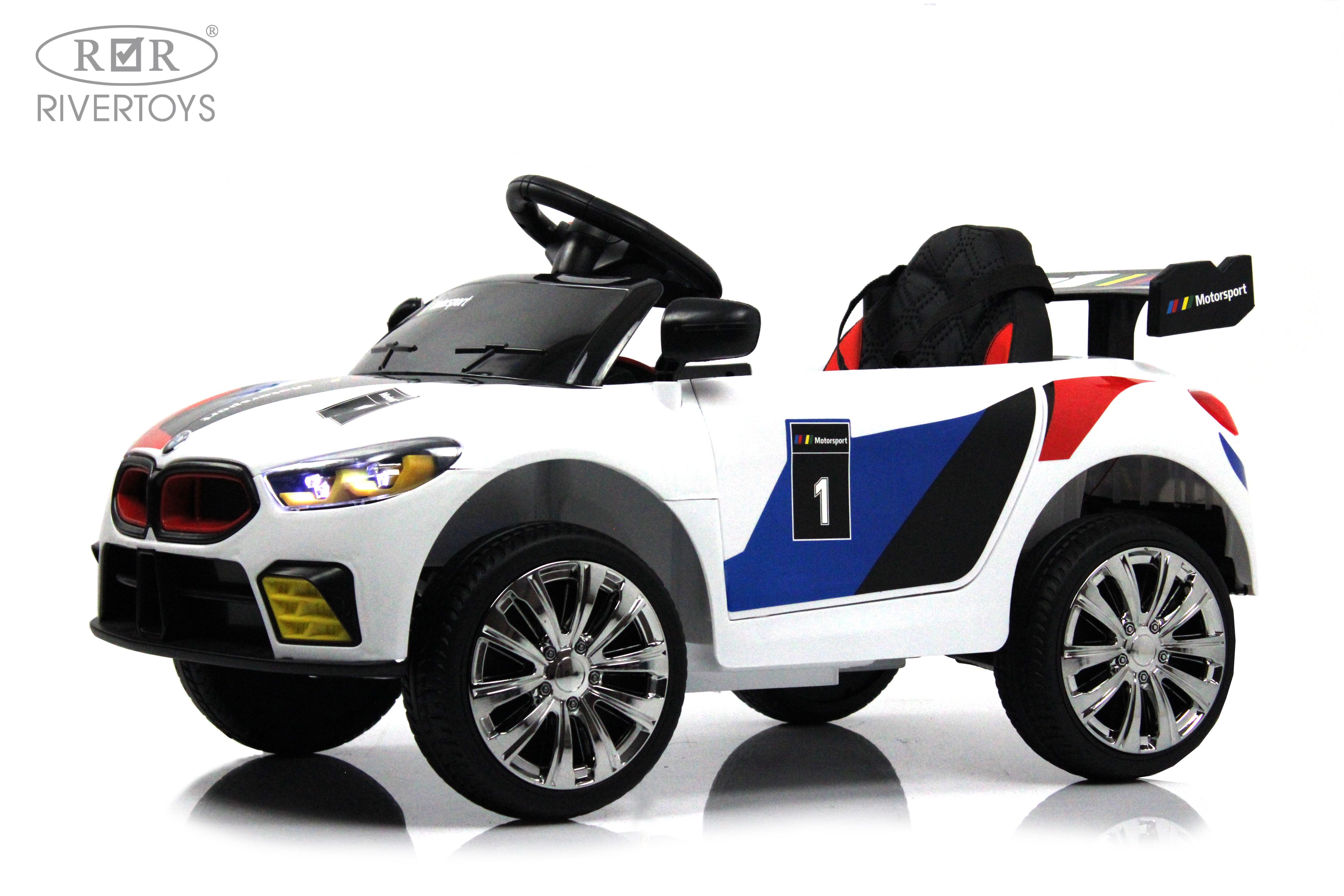 Электромобиль RIVERTOYS F444FF-WHITE С пультом ДУ - фото 12