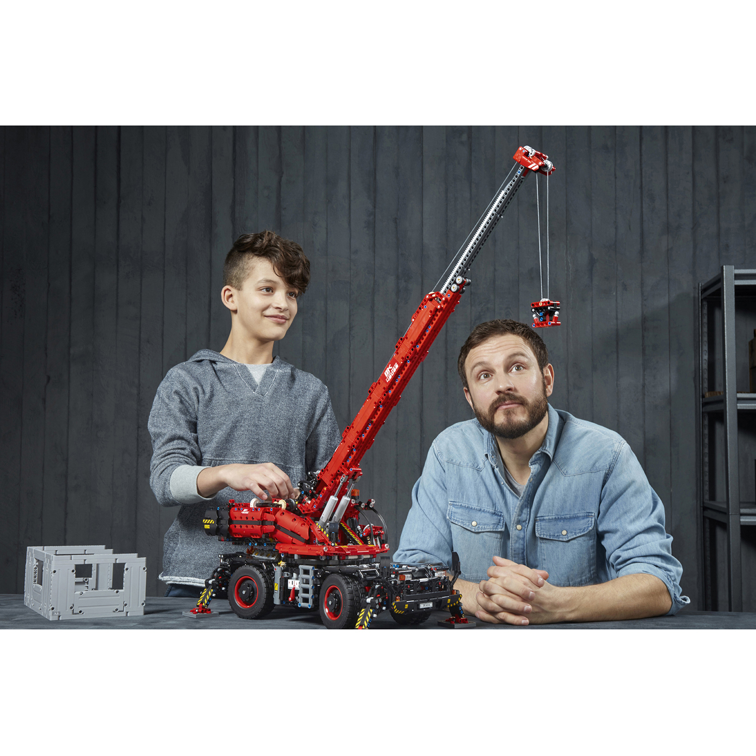 Конструктор LEGO Technic Подъёмный кран 4057 дет. - фото 31