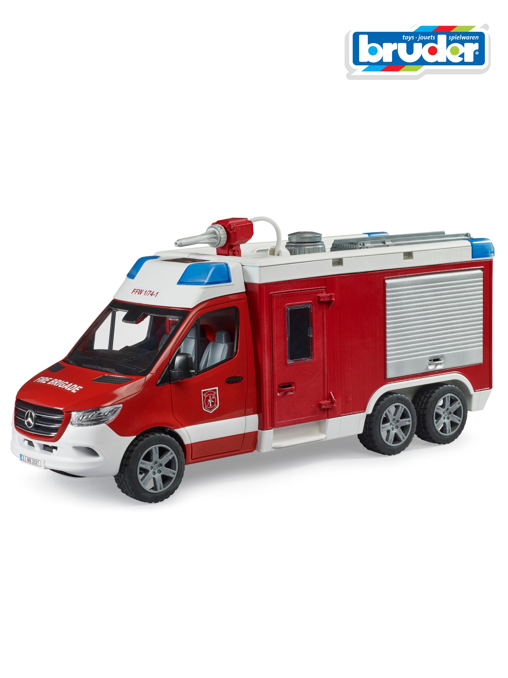Пожарная машина Bruder Mercedes С модулем света и звука 02-680 - фото 1