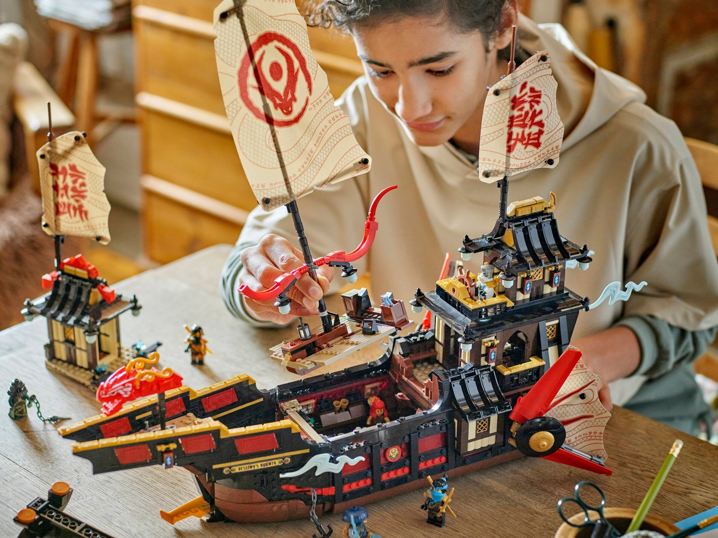 Конструктор LEGO NINJAGO 71848 2387 дет. - фото 5