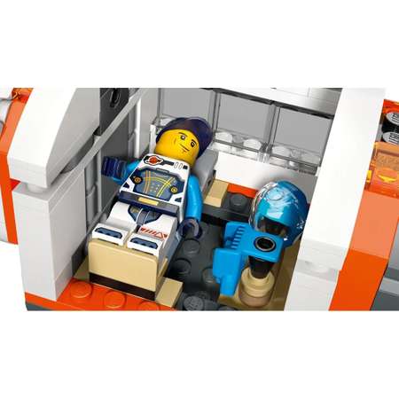 Конструктор LEGO City Модульная космическая станция блочный